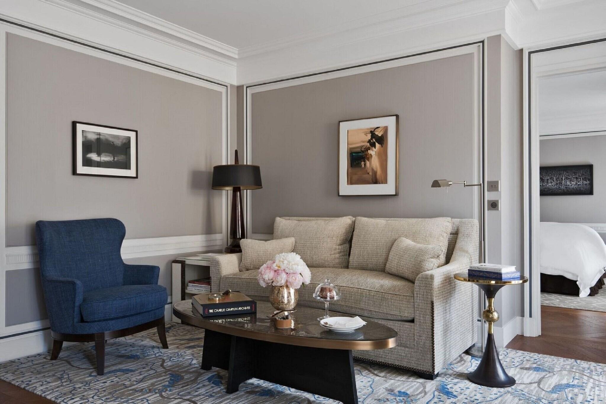 Suite Deluxe King Bed