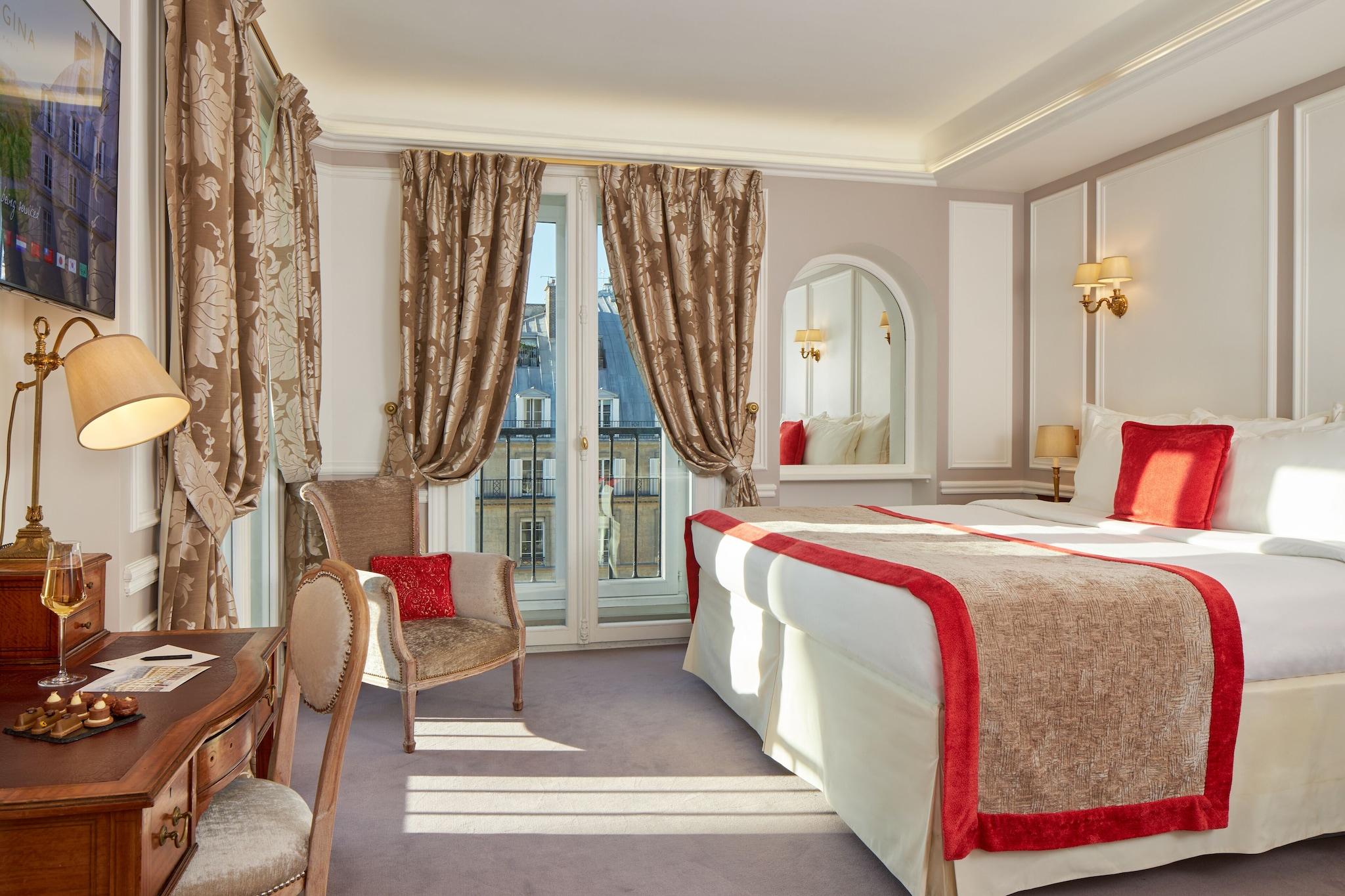 Junior Suite King Size Bed