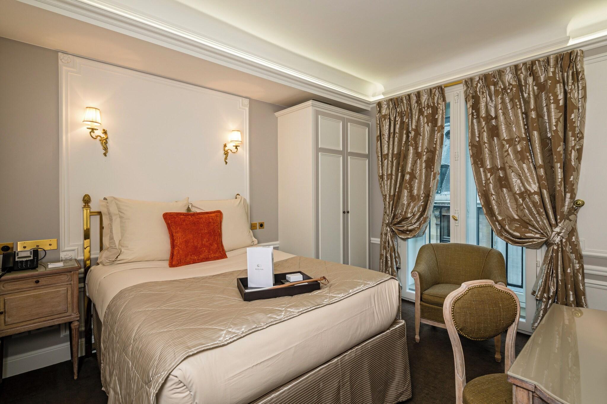 Double Superior with Double Bed