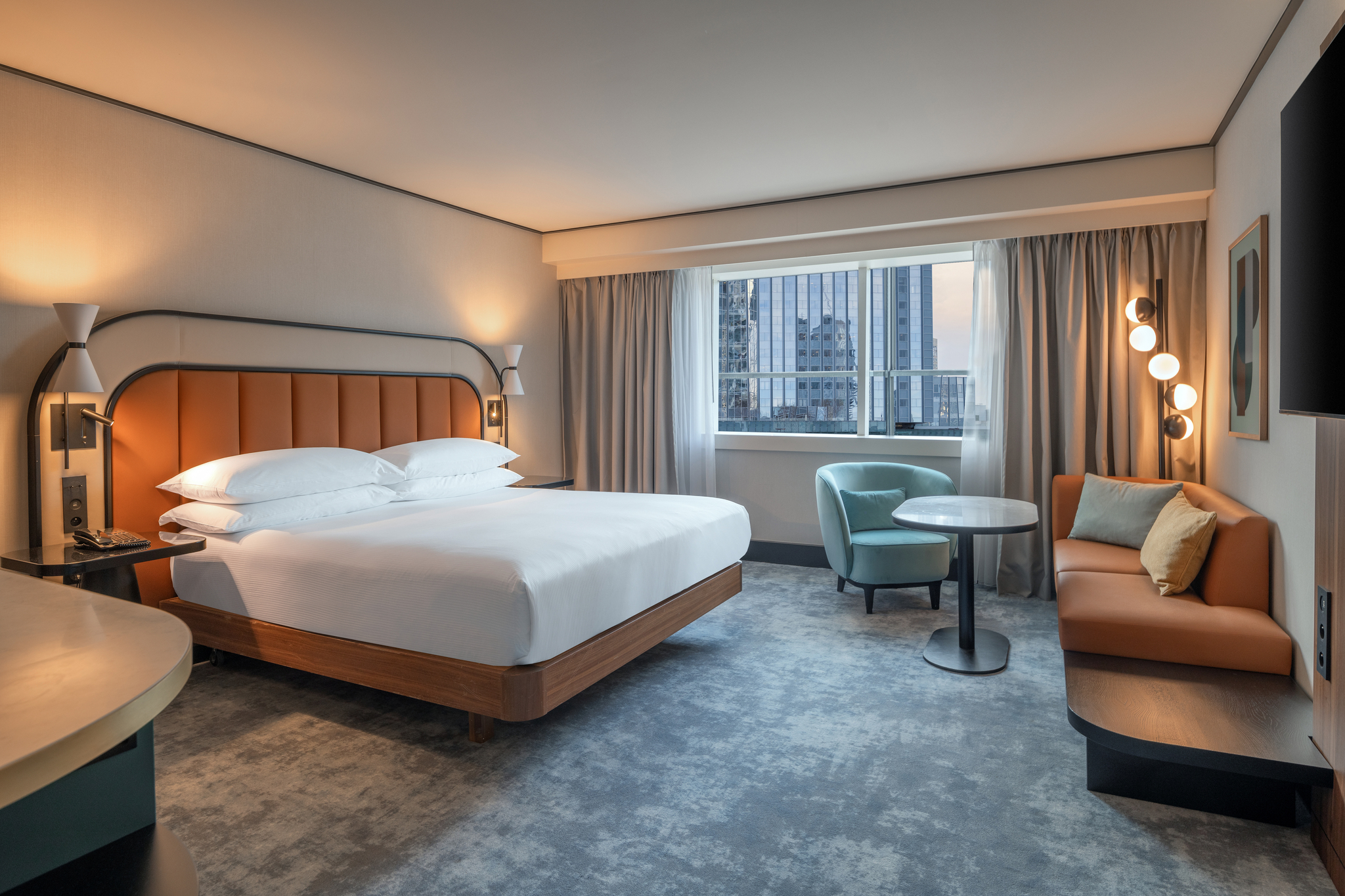 Double Deluxe King Bed