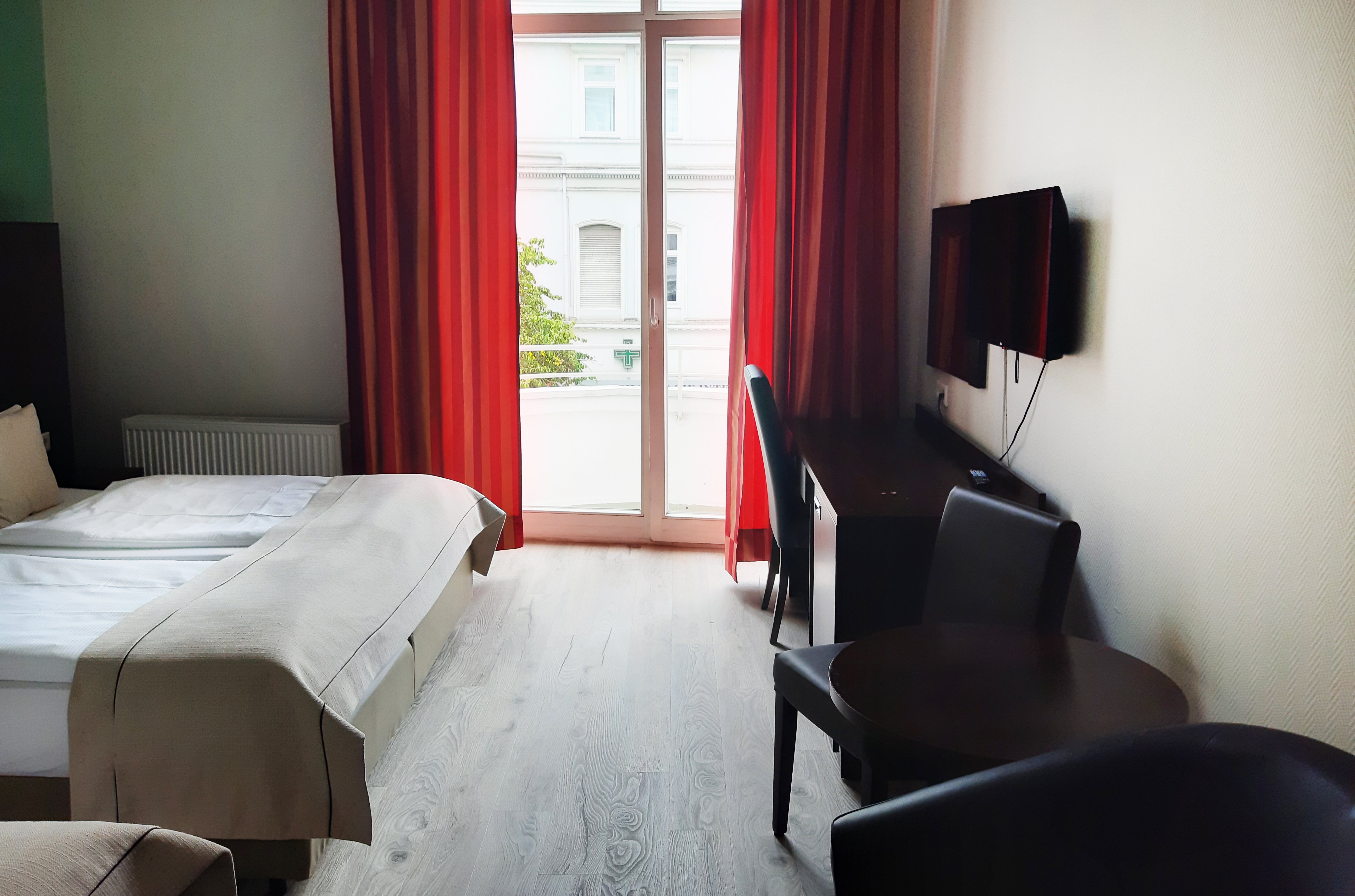 Family Room Capacity 4