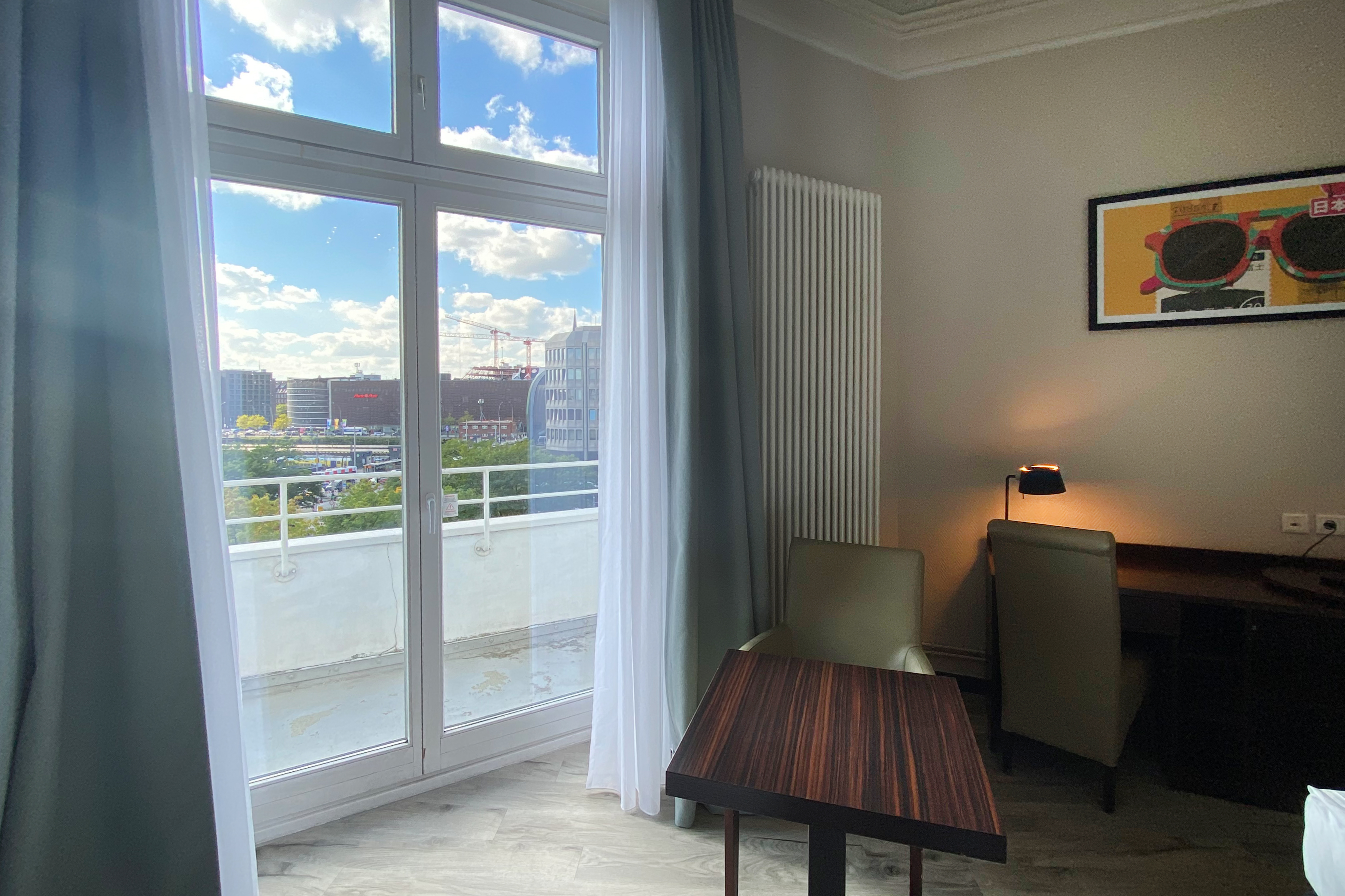 Family Room Capacity 5