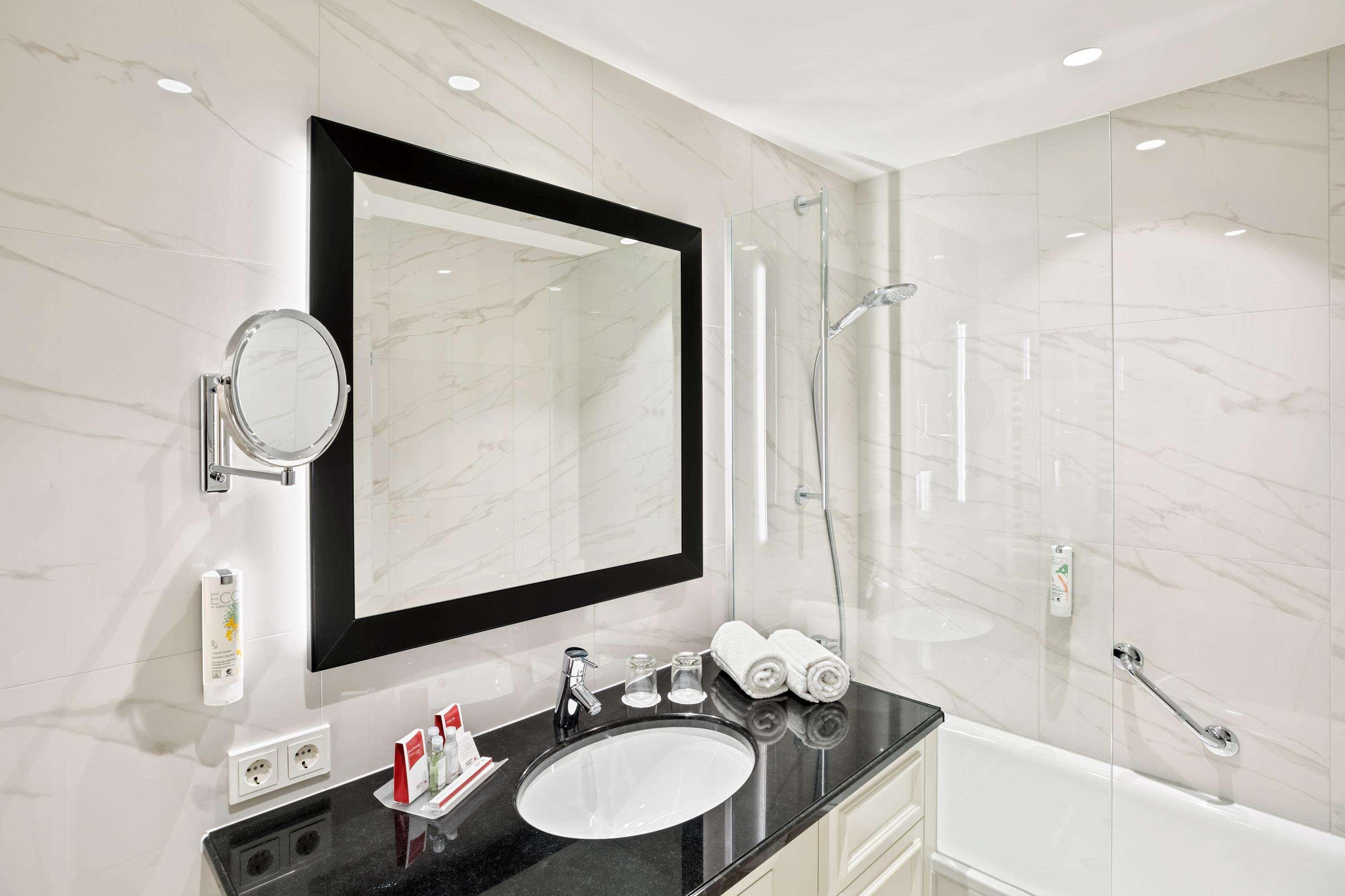 Family Room Capacity 4