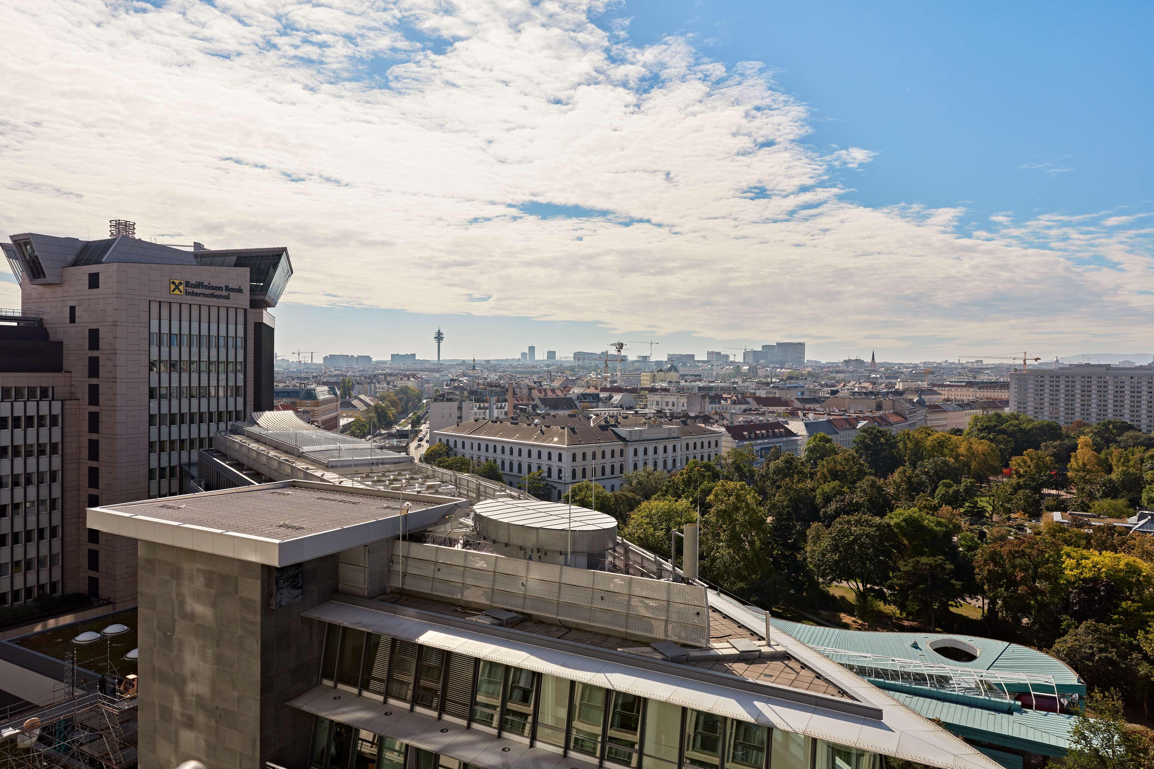 Junior Suite with Views