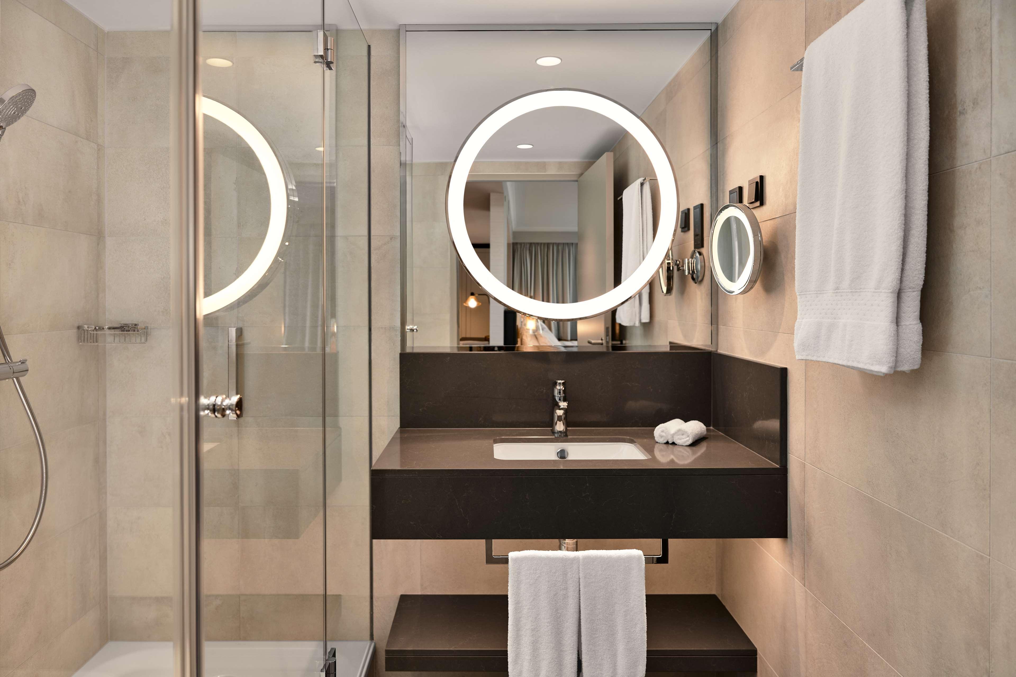 Junior Suite with Views