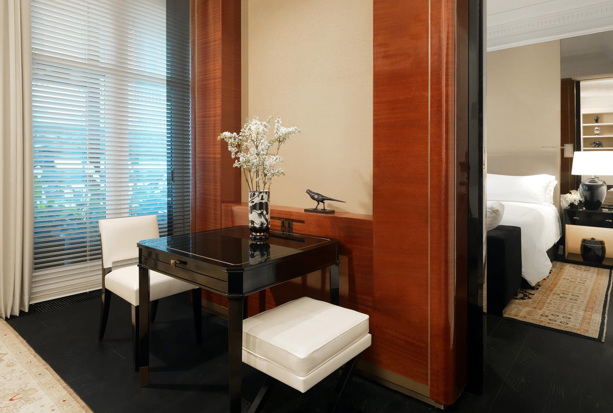 Suite King Bed Non Smoking