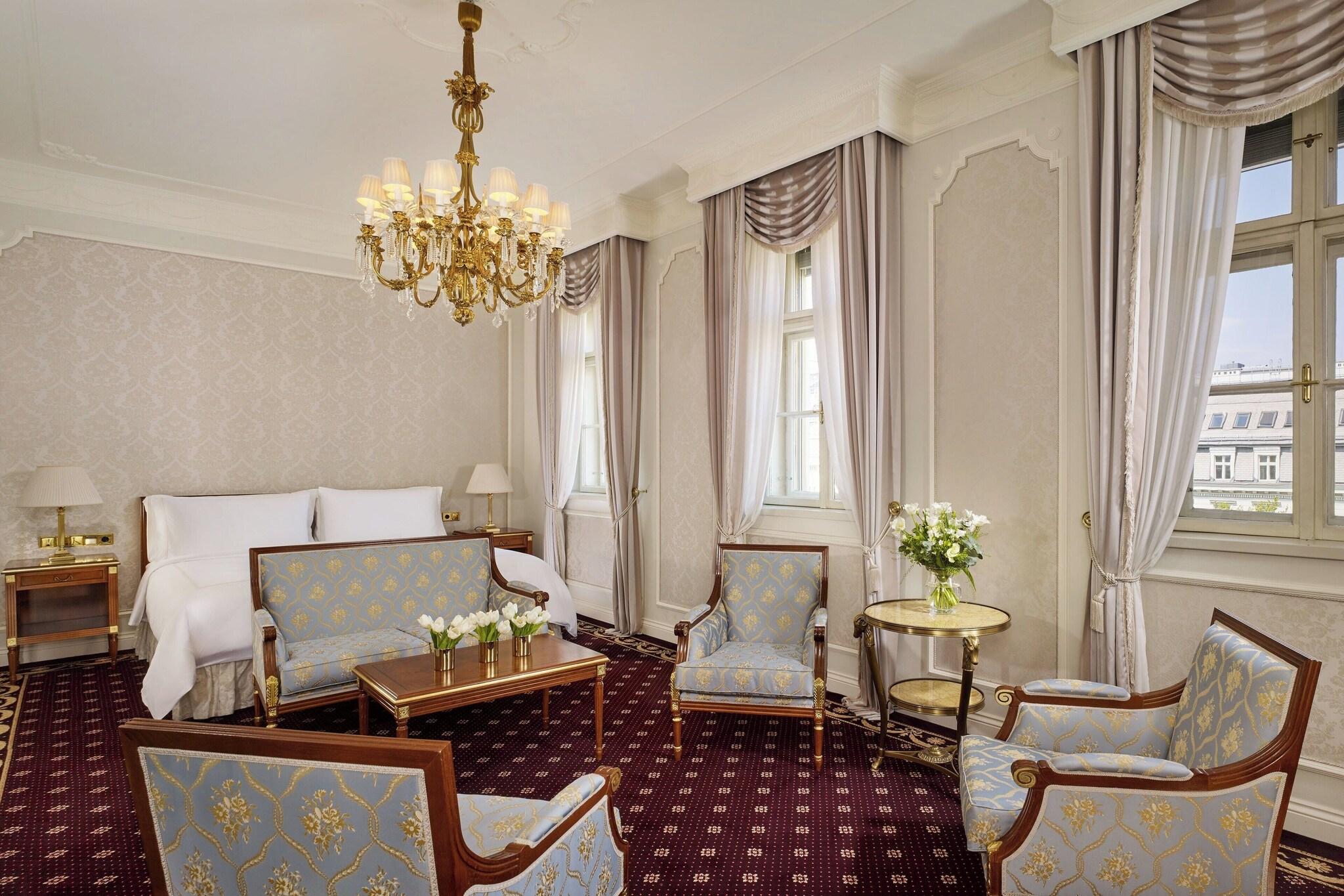 Junior Suite City View Two Beds