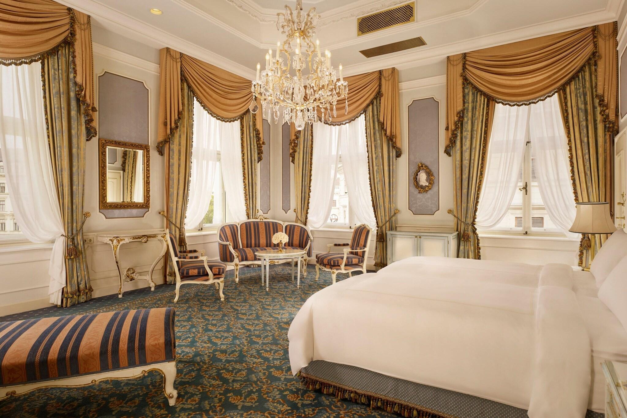 Junior Suite City View Two Beds