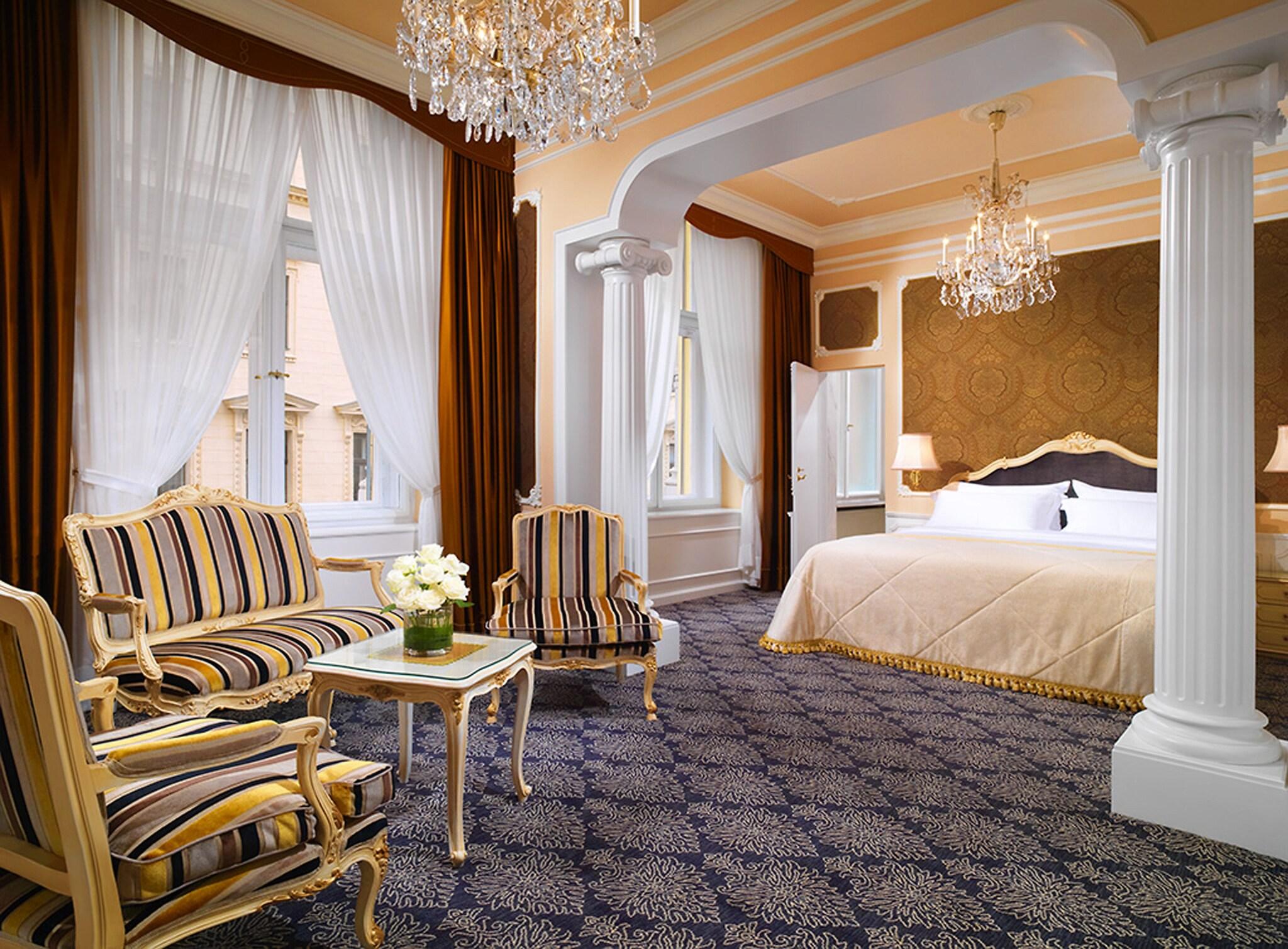 Junior Suite King Size Bed