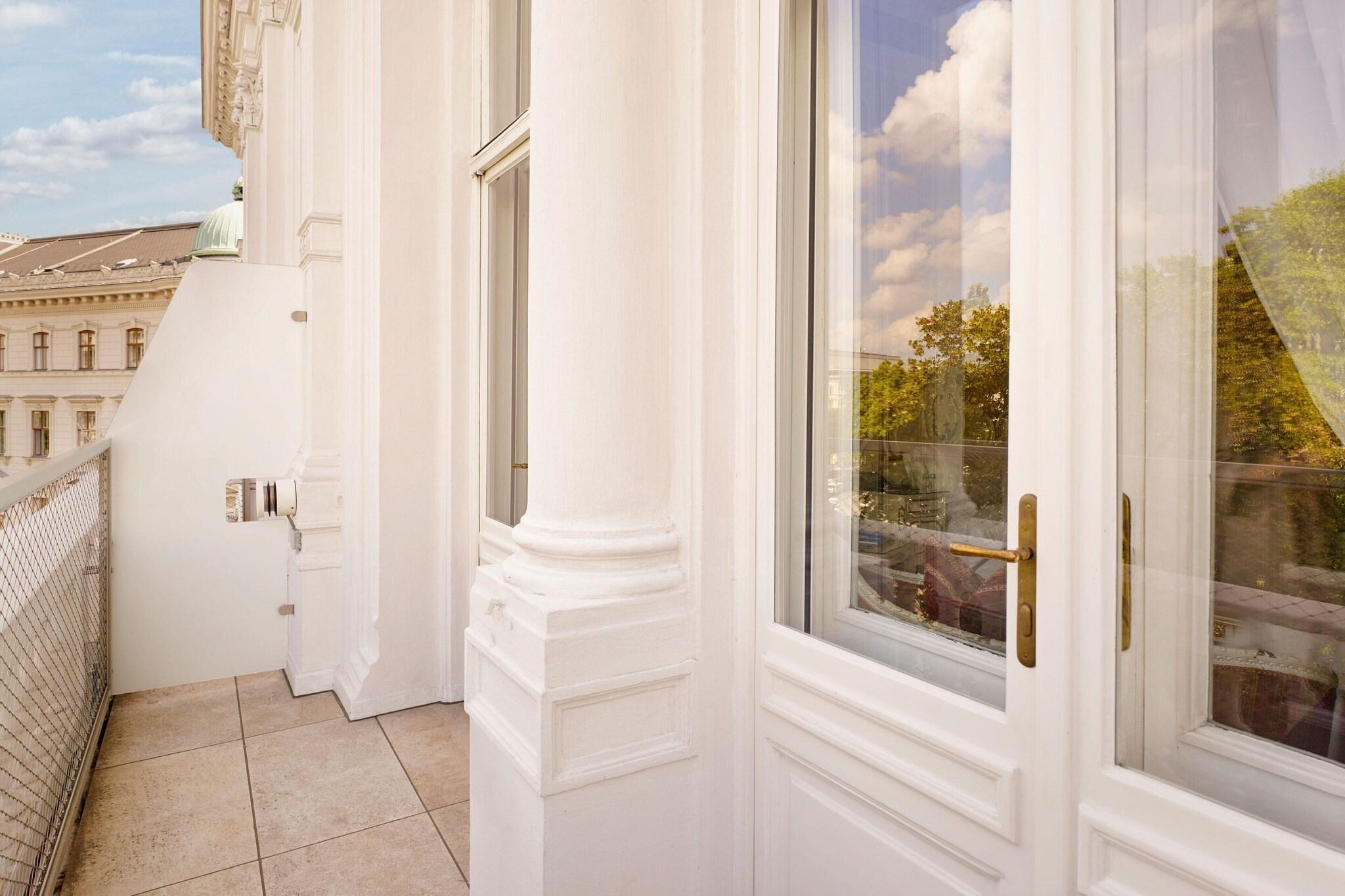 Double Classic King Bed