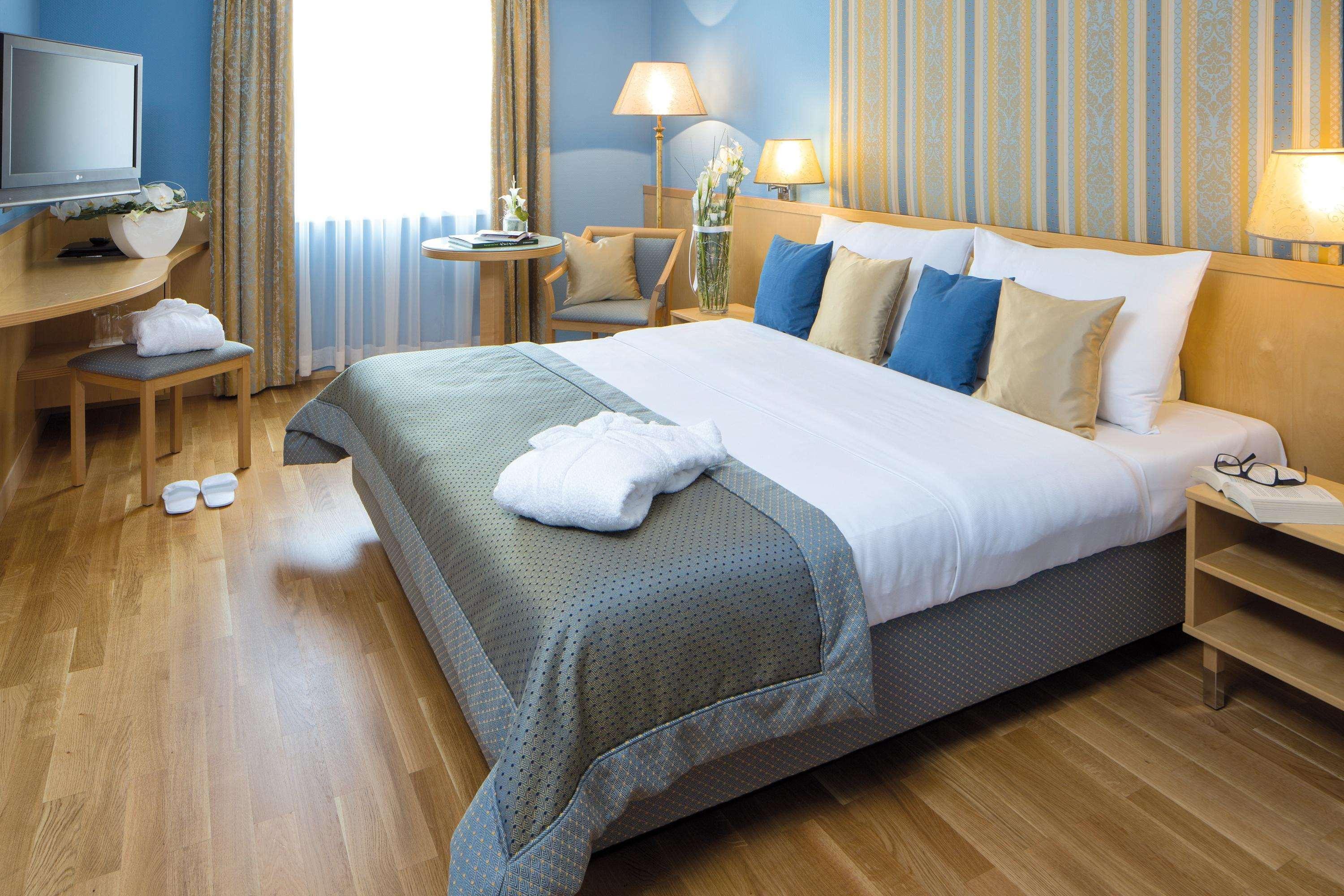 Double or Twin Executive