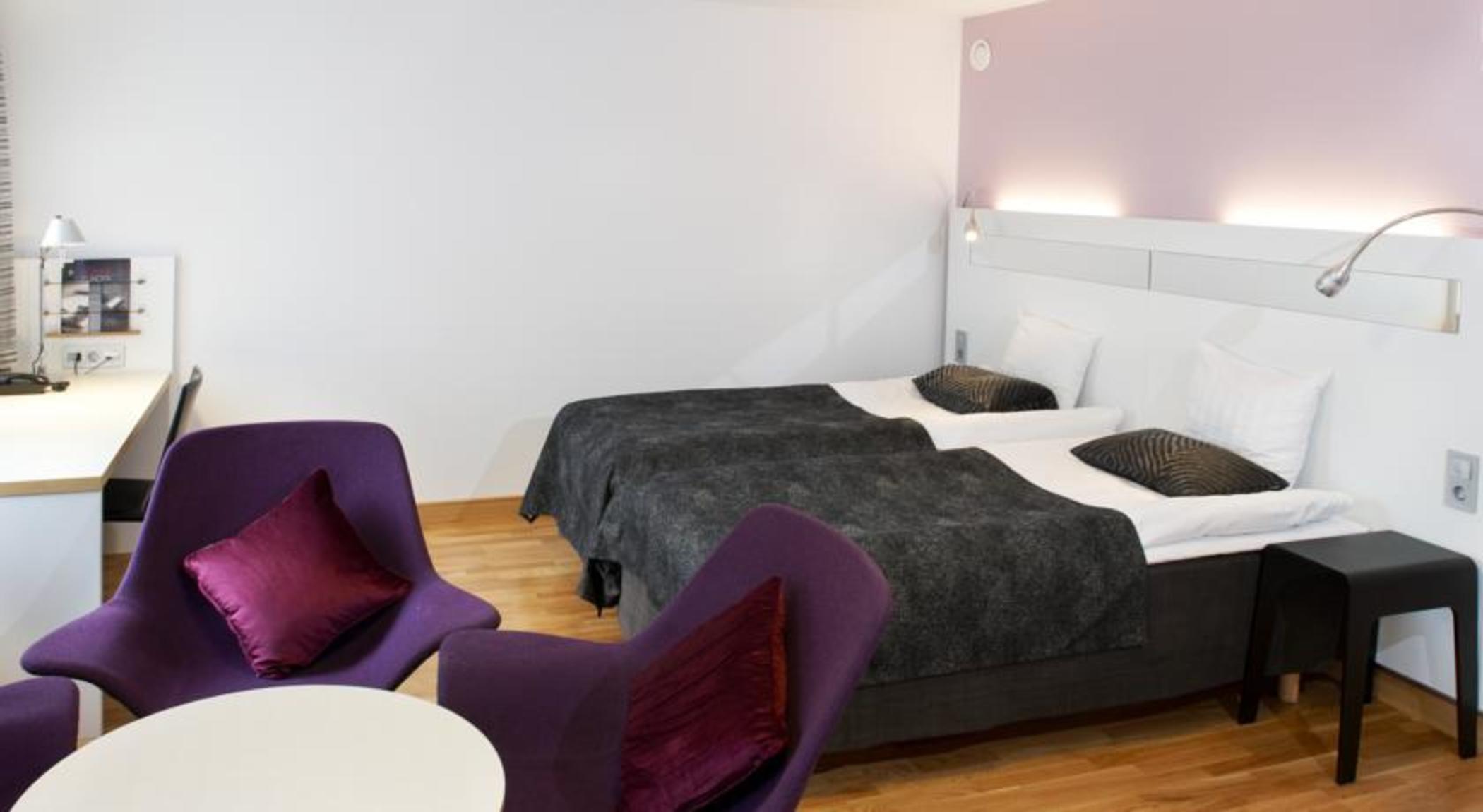 Double King Size Bed