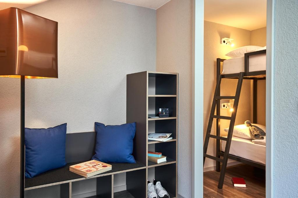 Family Room Standard