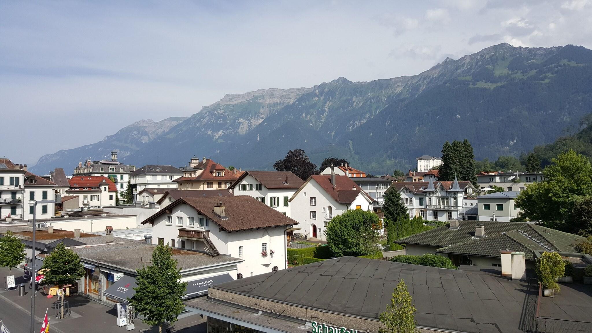 Double Queen Size Bed