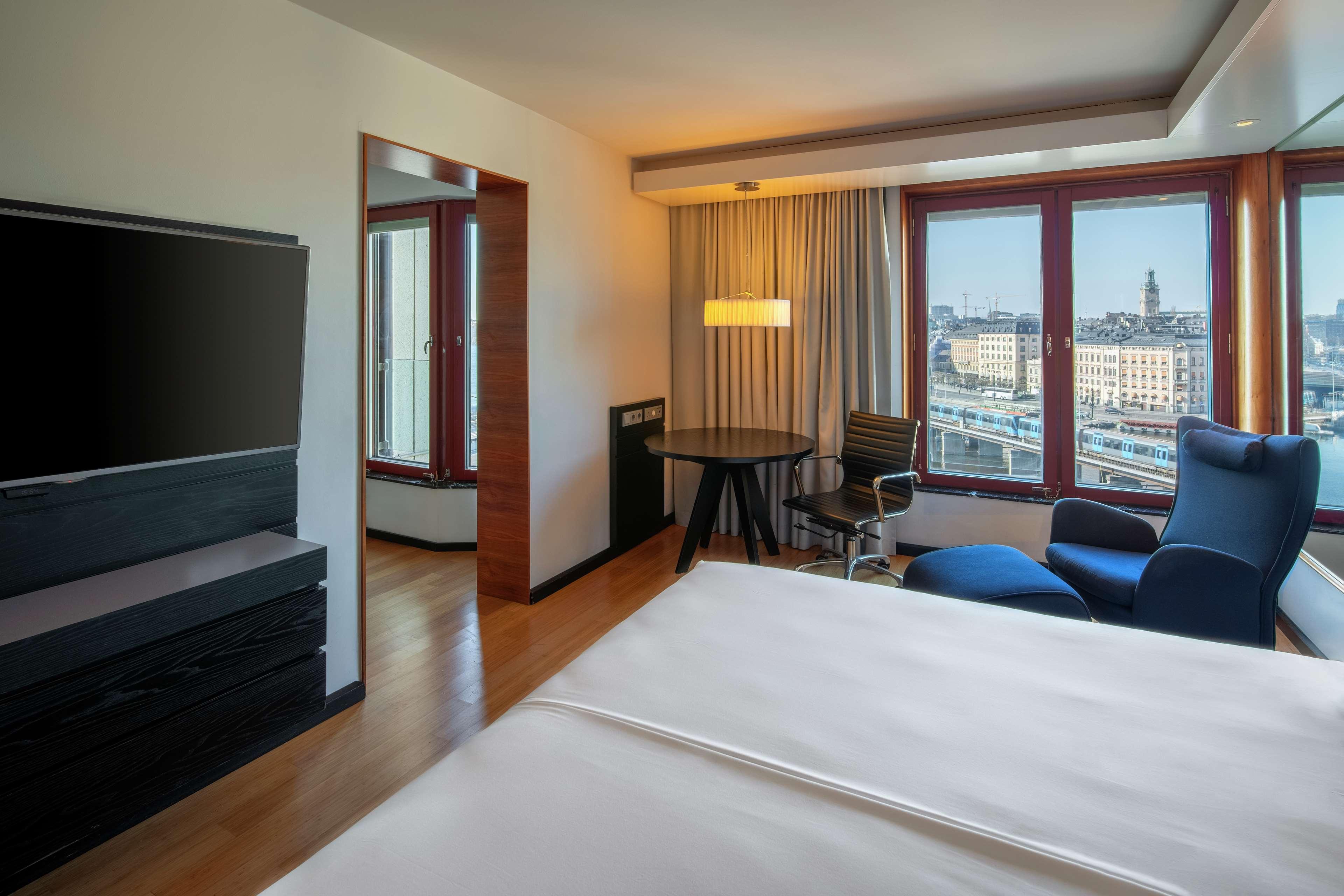 Junior Suite with Views