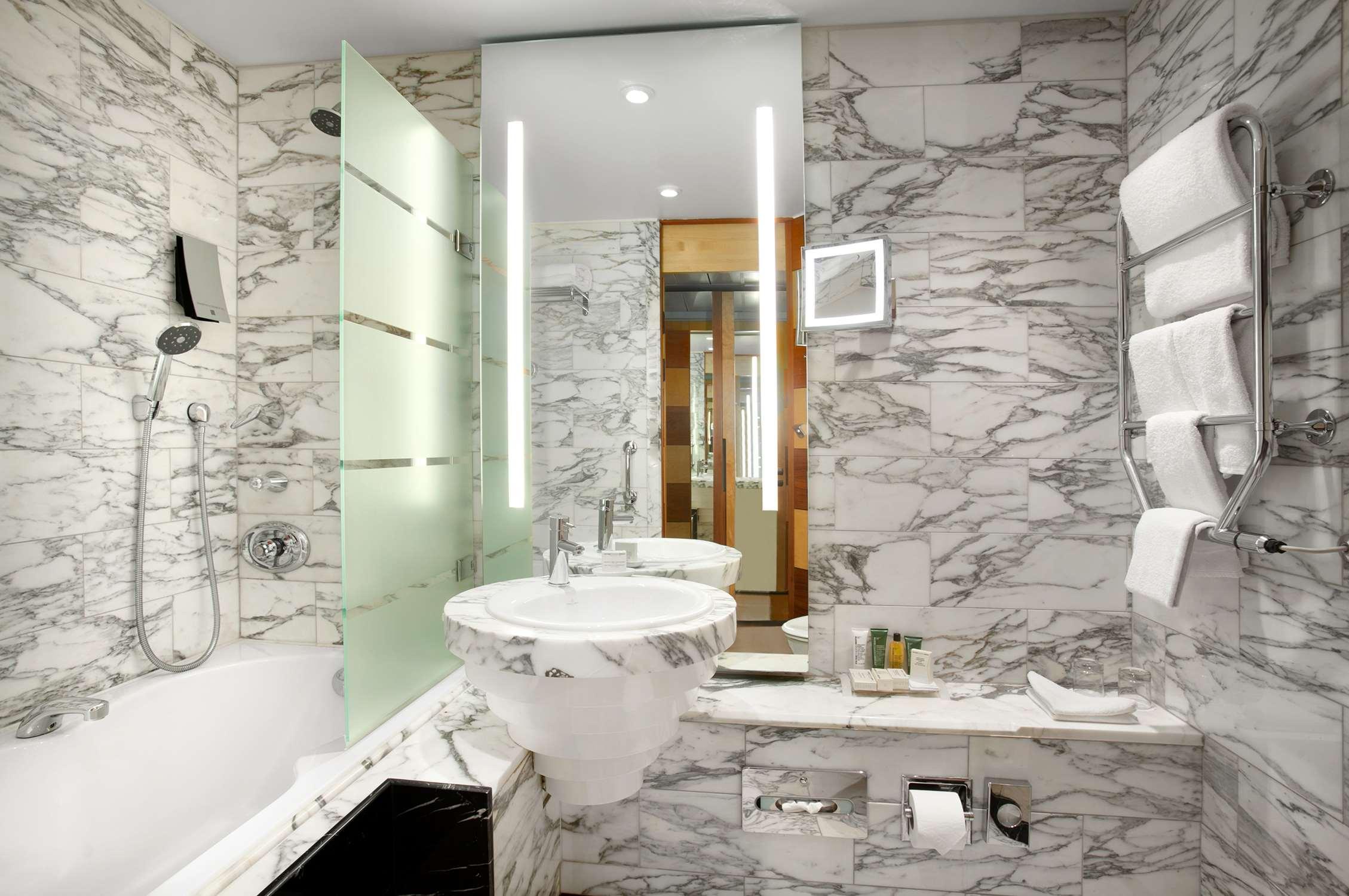 Double Executive King Bed