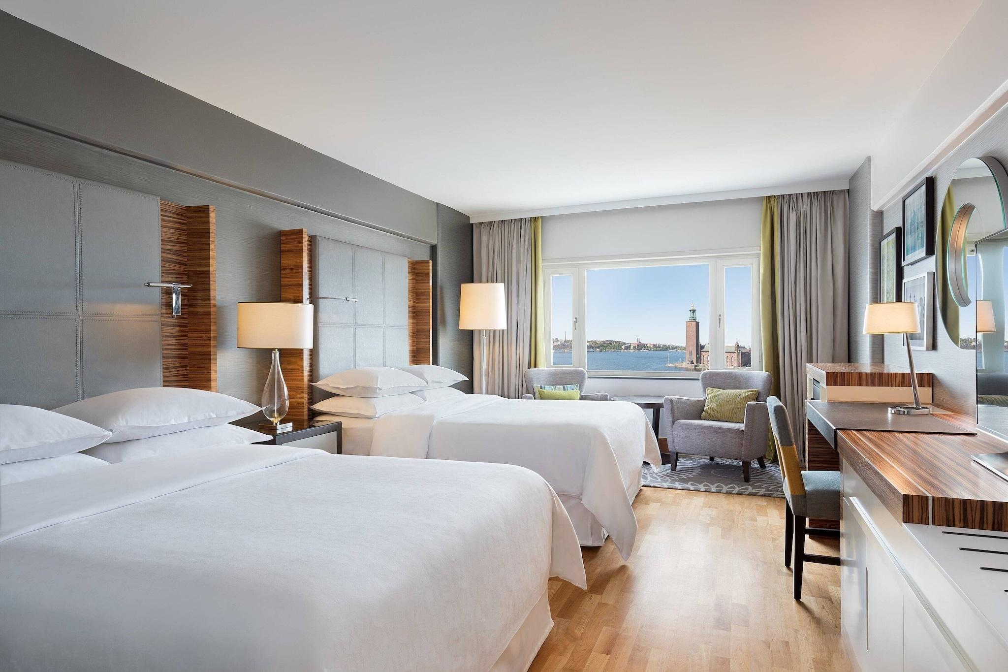 Twin Superior with Views