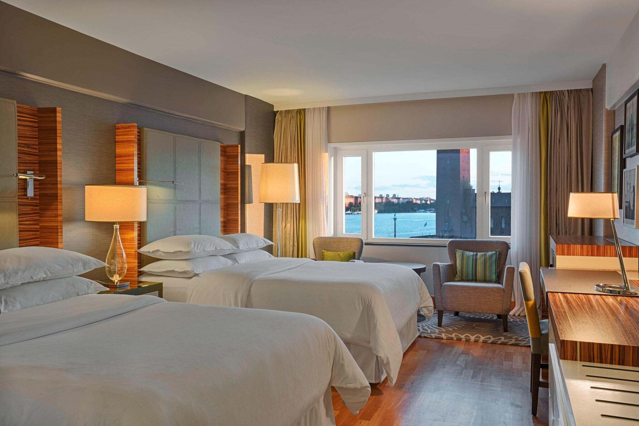 Twin Superior with Views