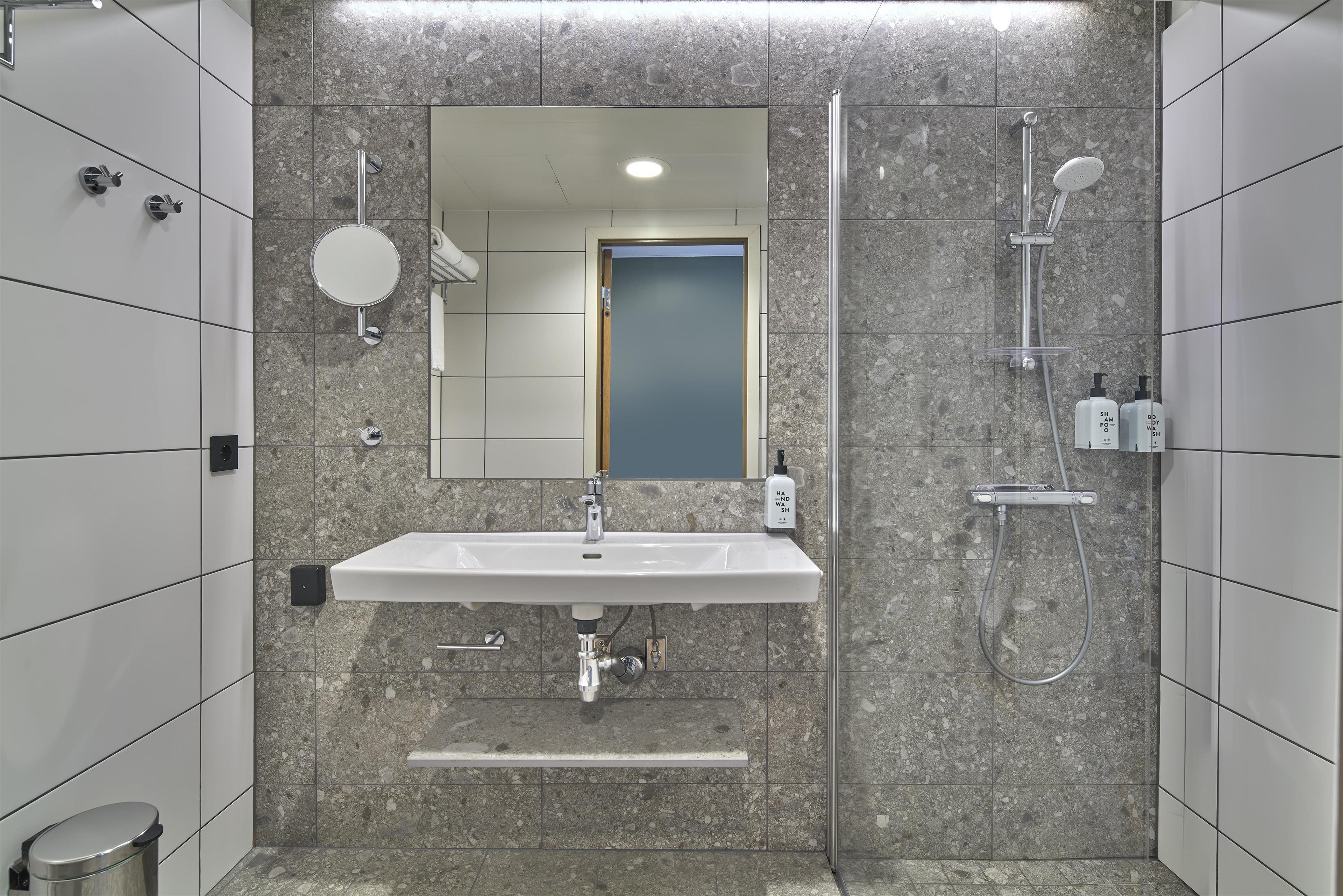 Junior Suite Standard