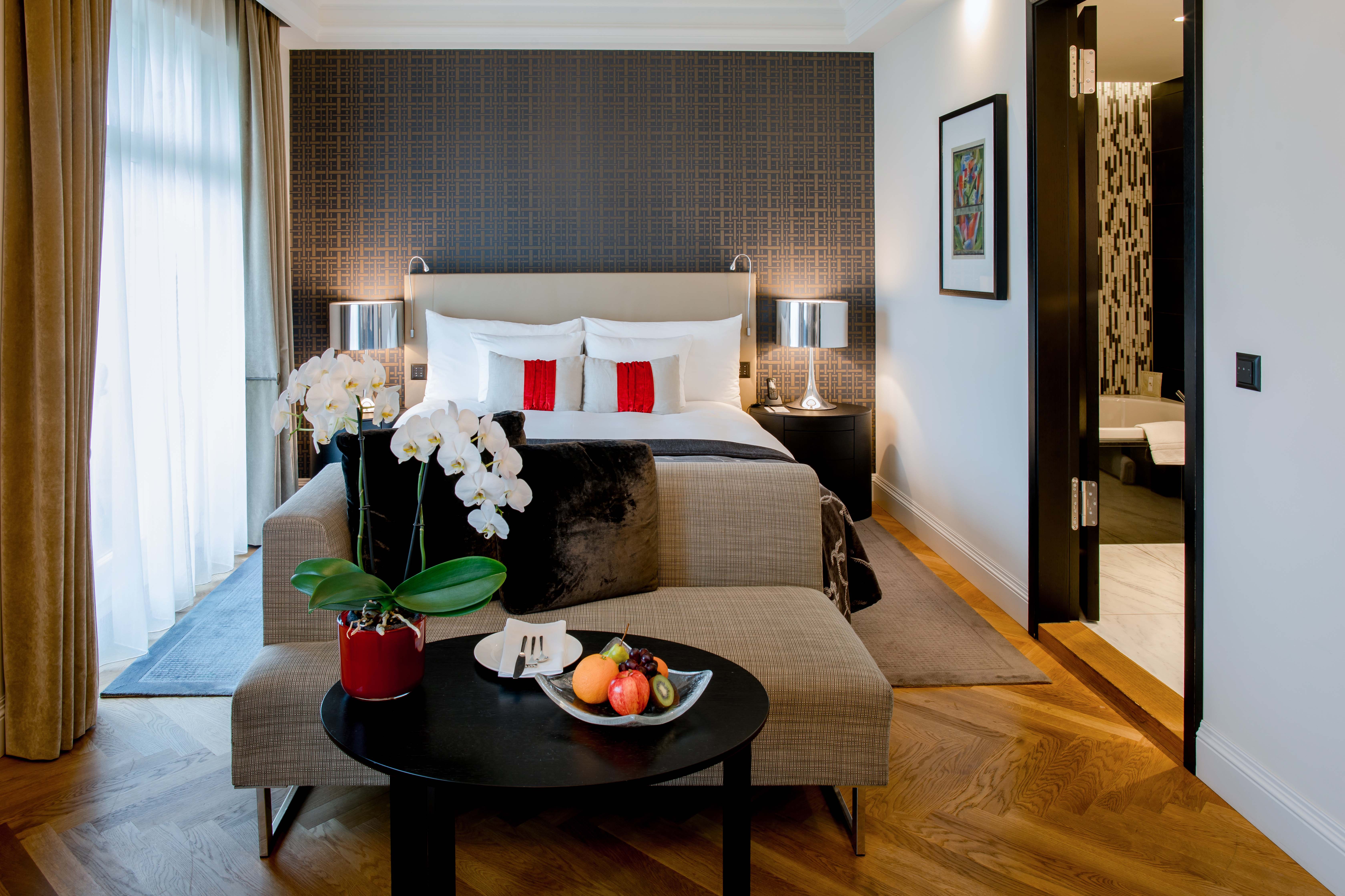 Double or Twin Deluxe