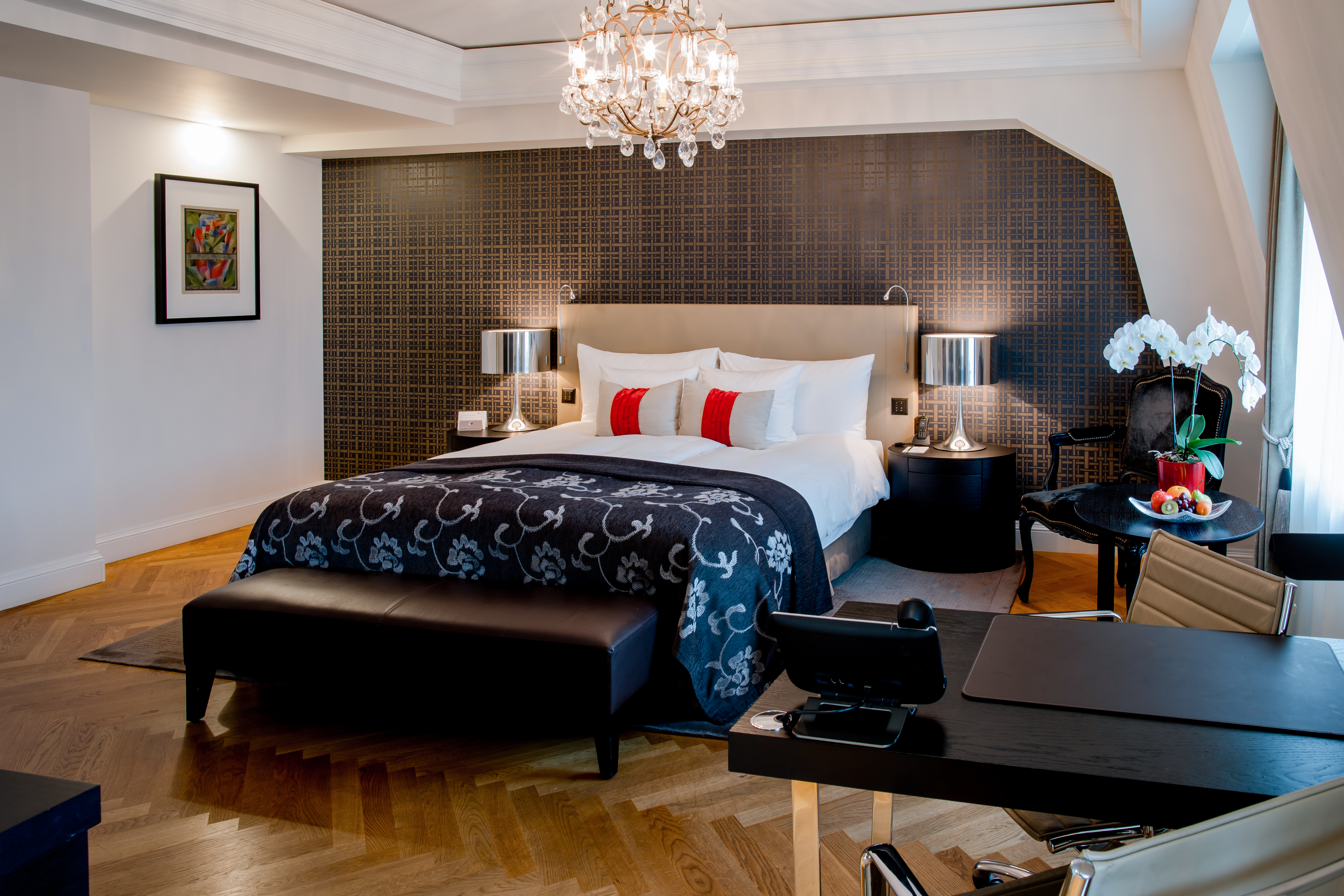 Double King Size Bed