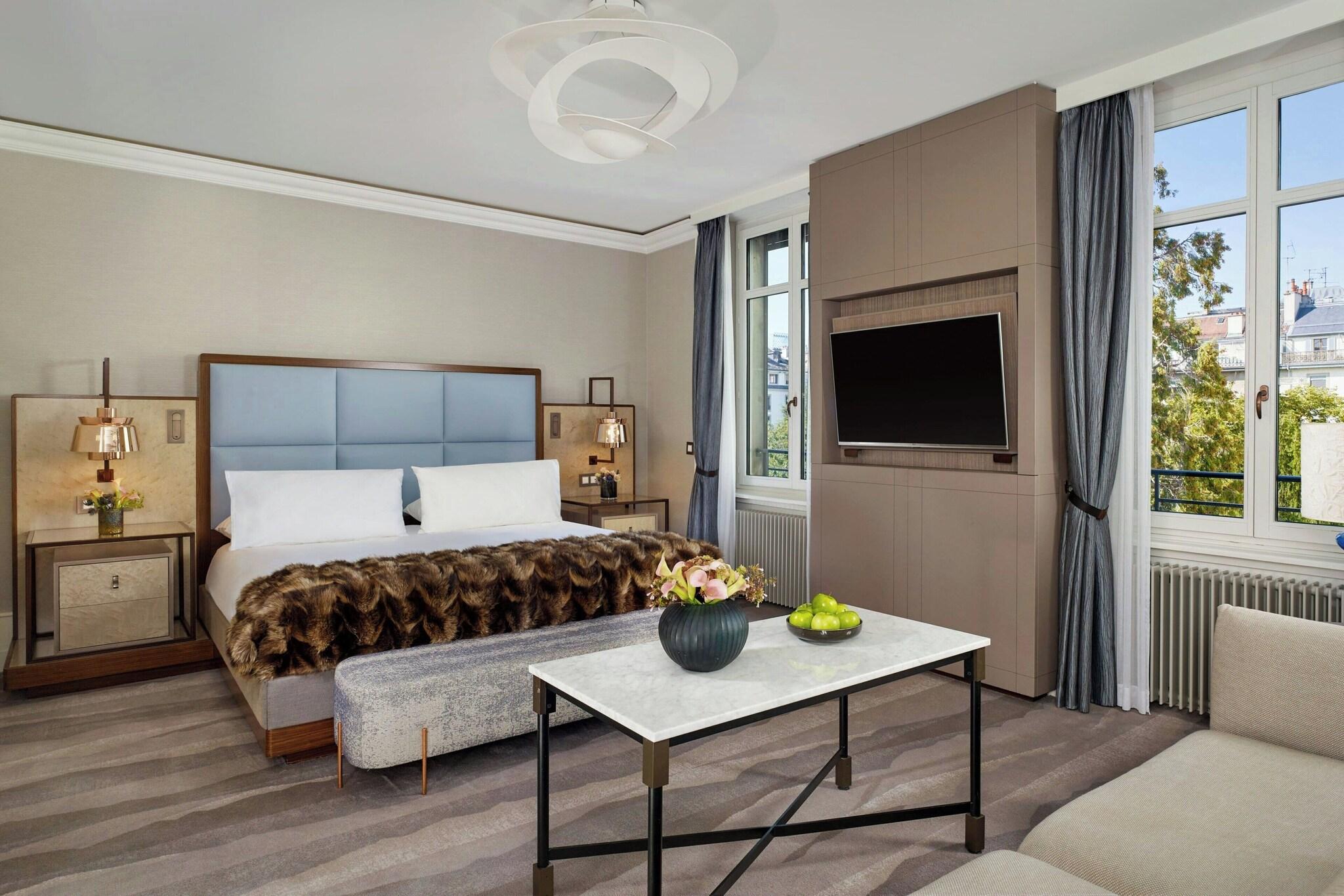 Suite Garden View King Bed