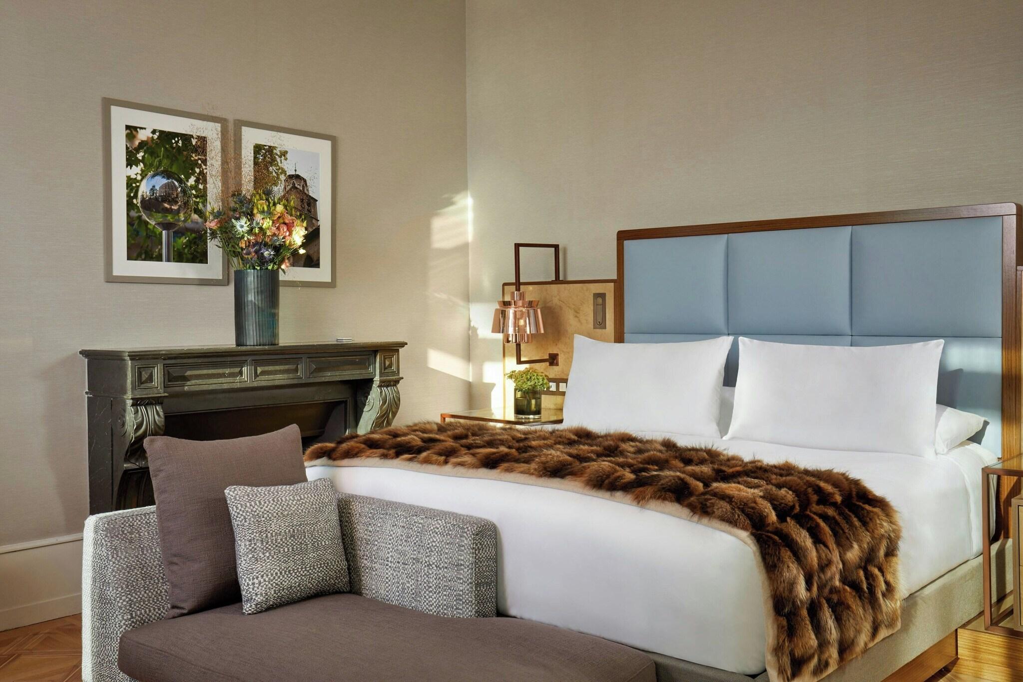 Suite King Bed One Bedroom 