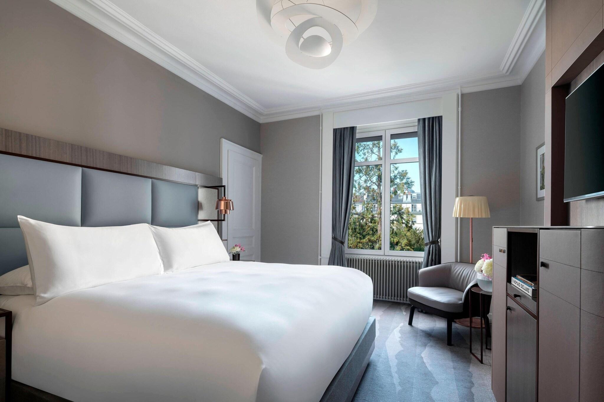 Double Classic Garden View