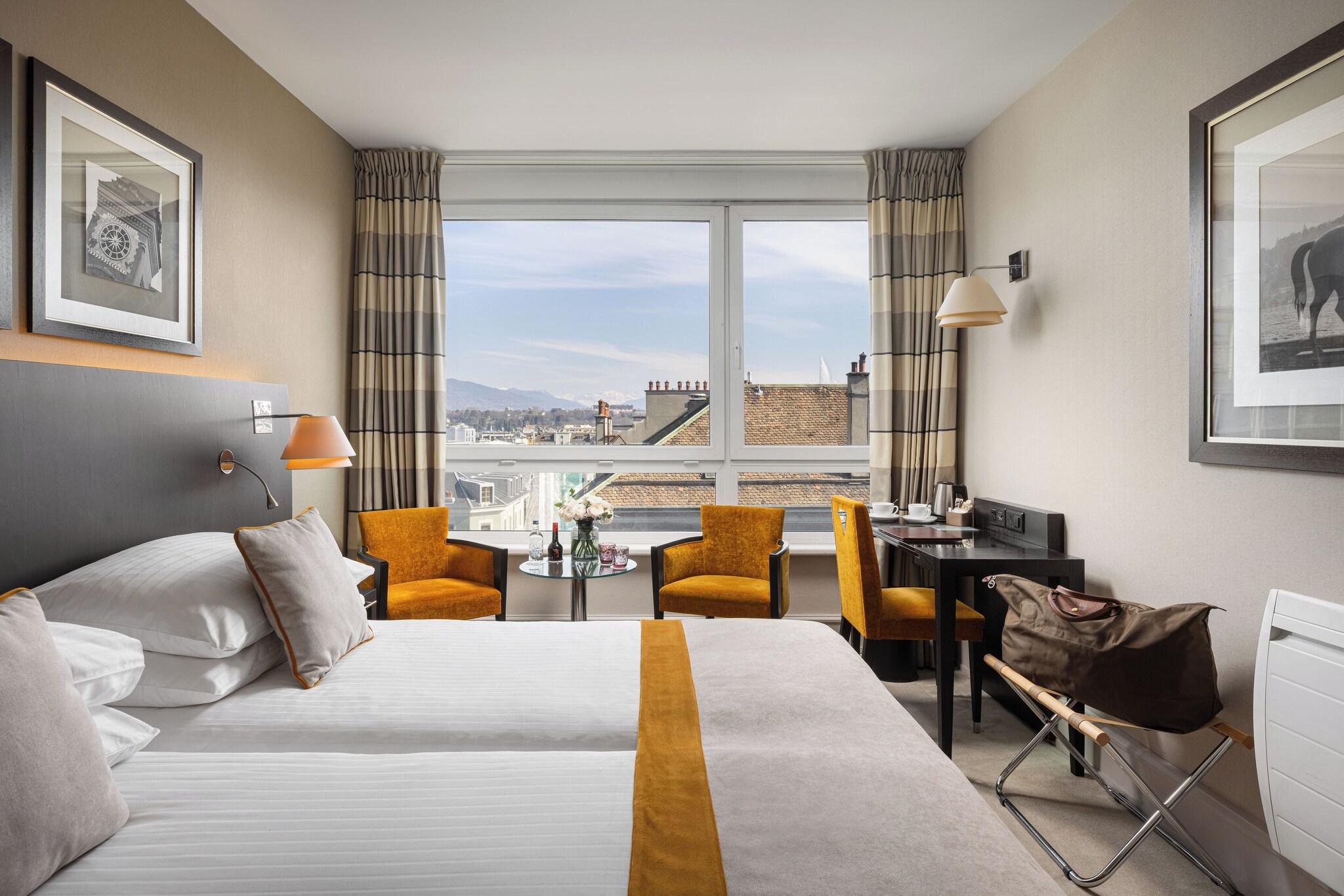 Double King Size Bed