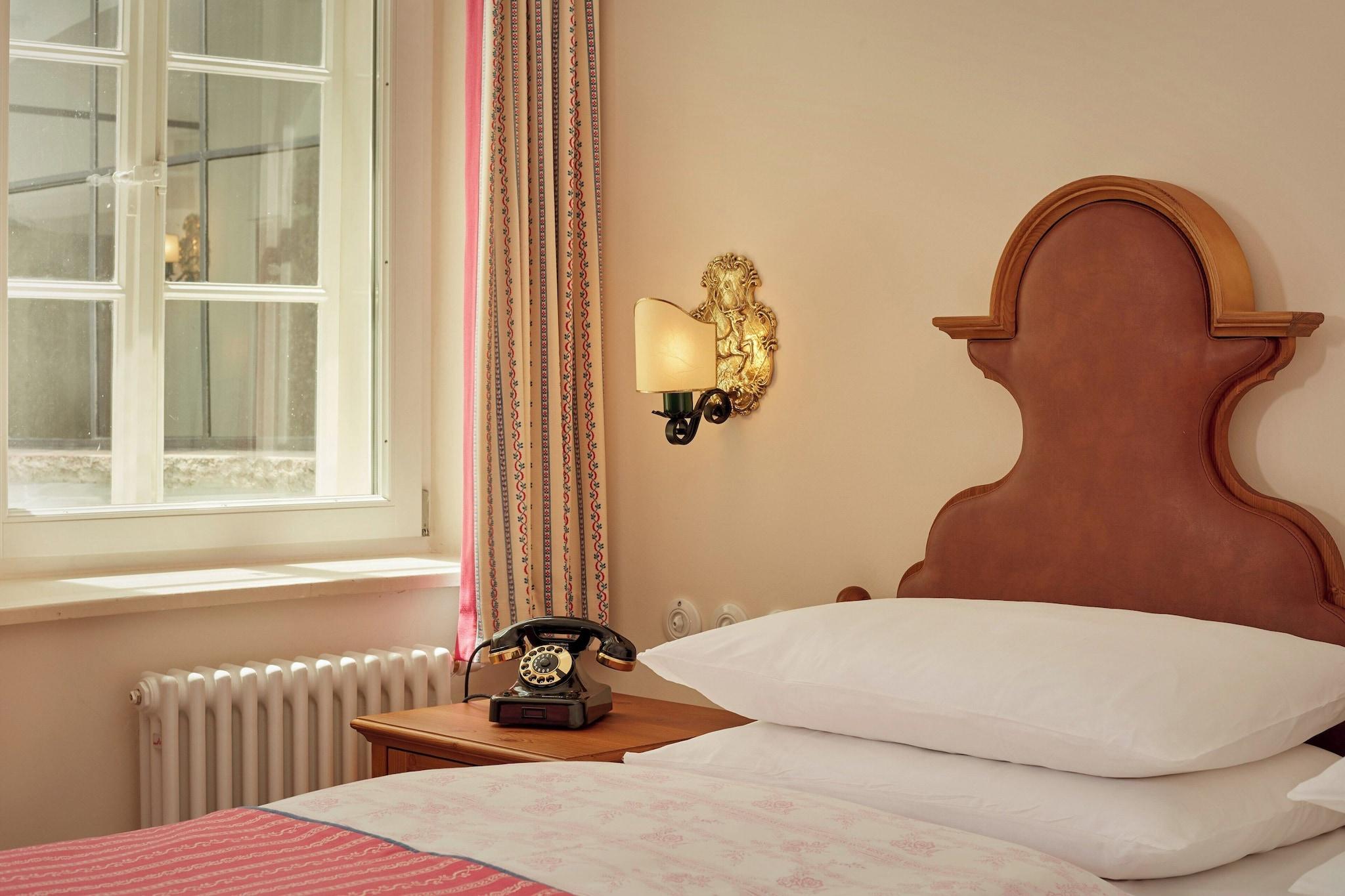 Junior Suite King Size Bed
