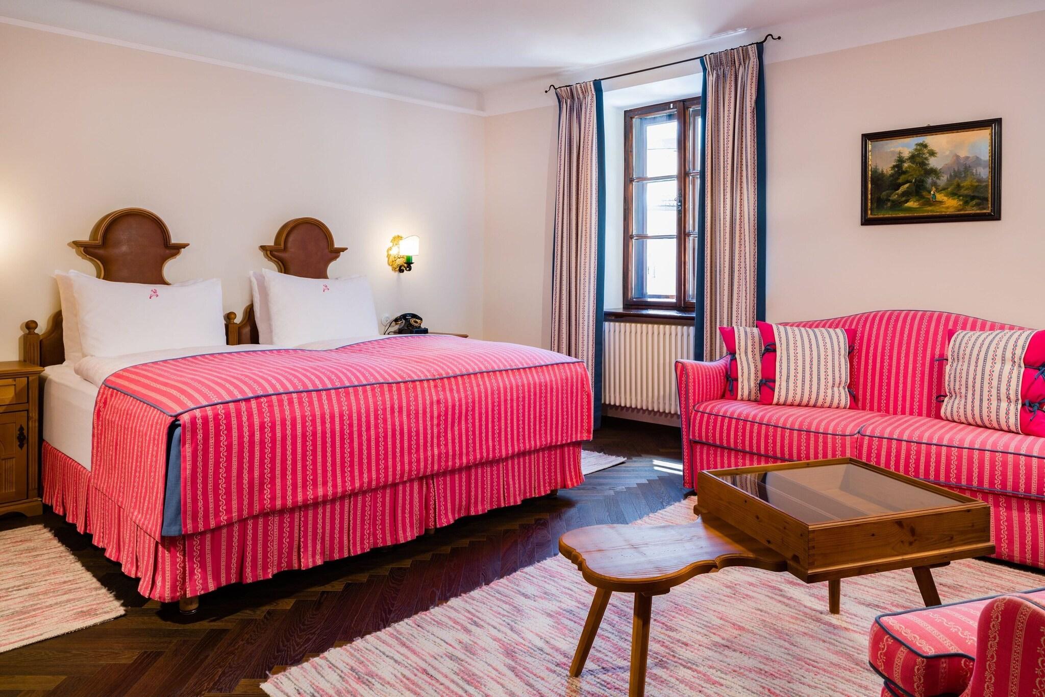 Junior Suite King Size Bed