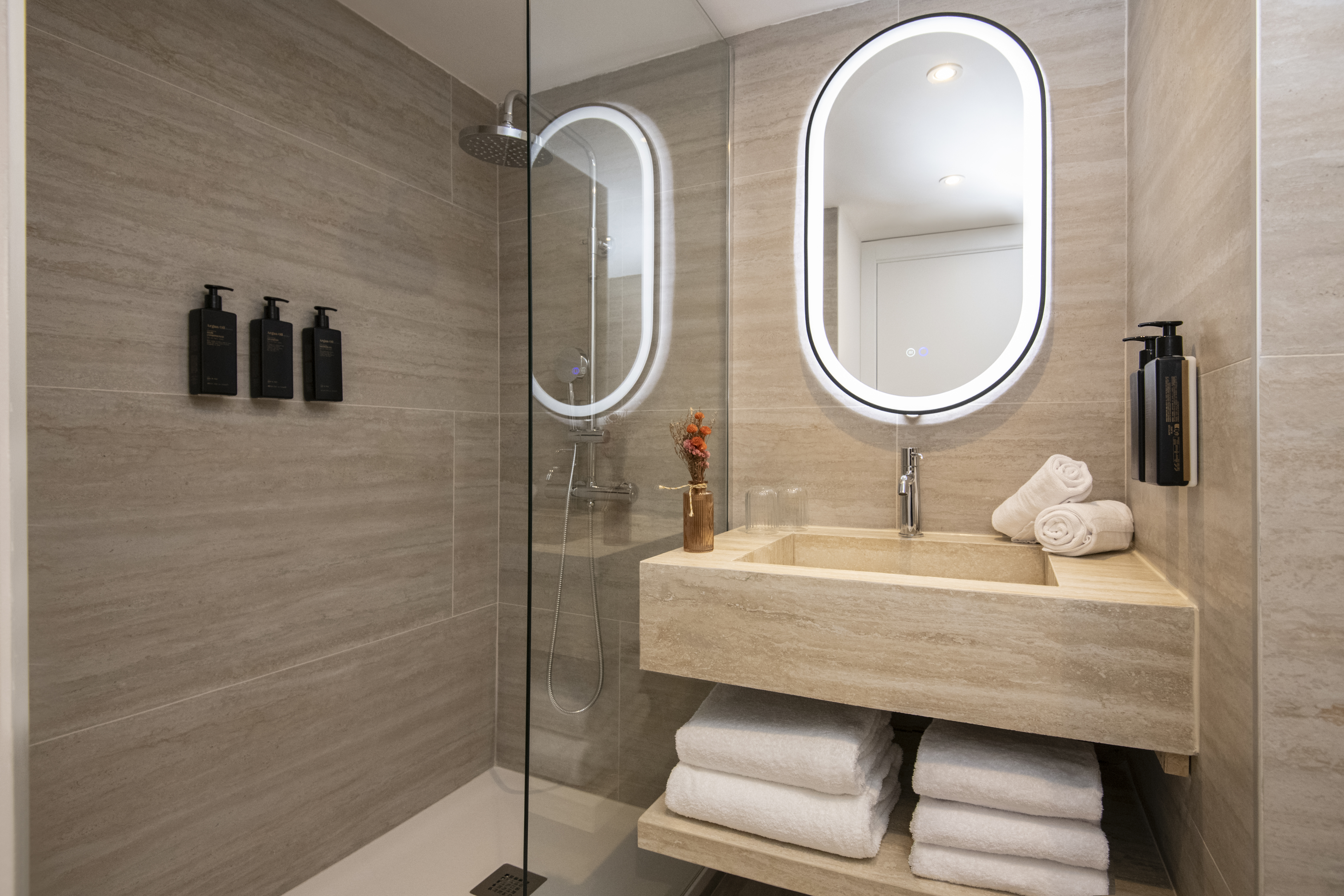 Double or Twin Executive