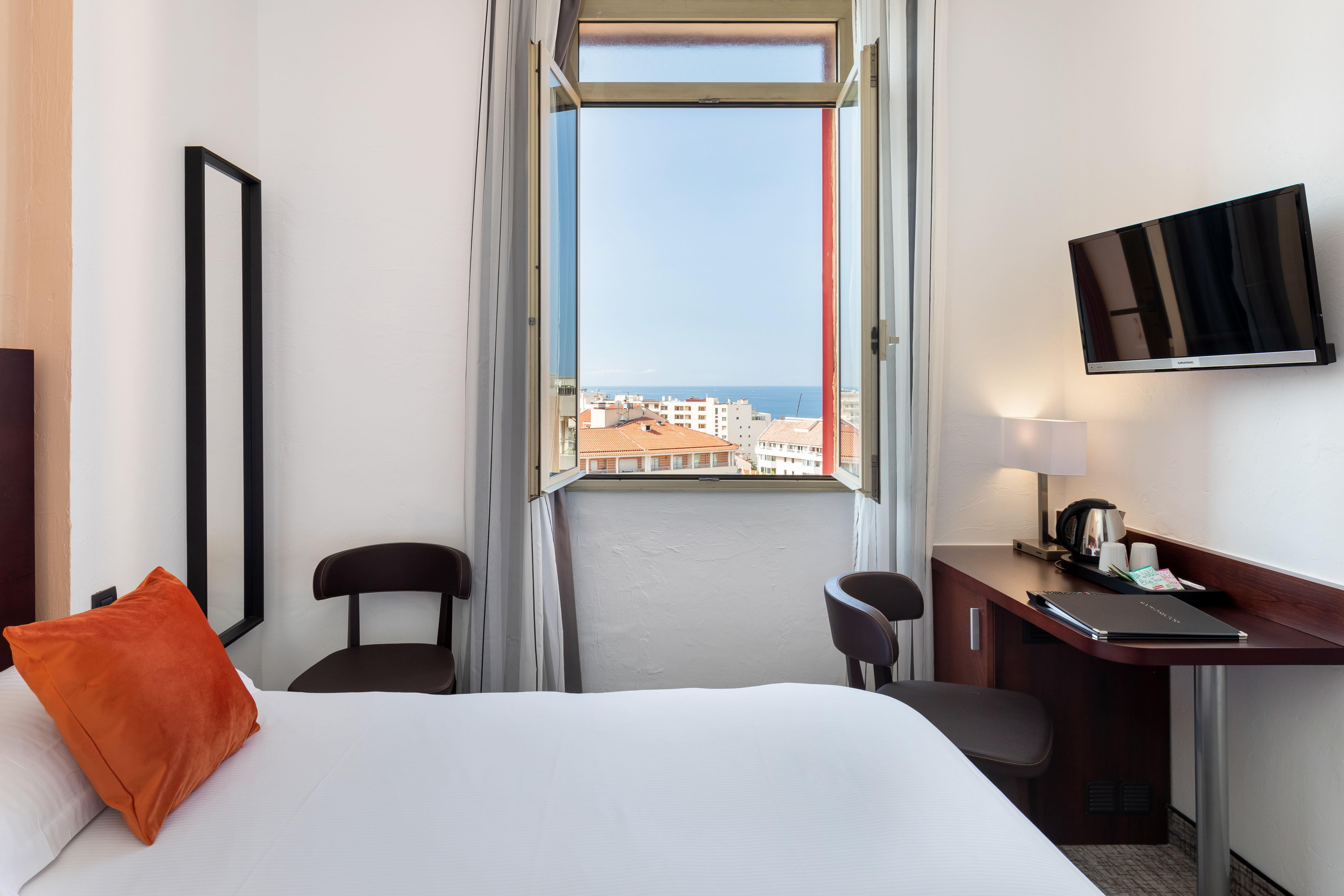 Double or Twin Superior