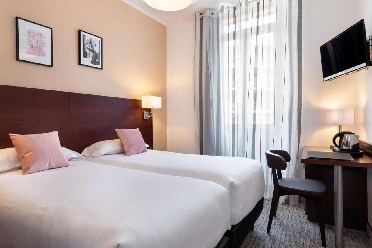 Double or Twin Standard