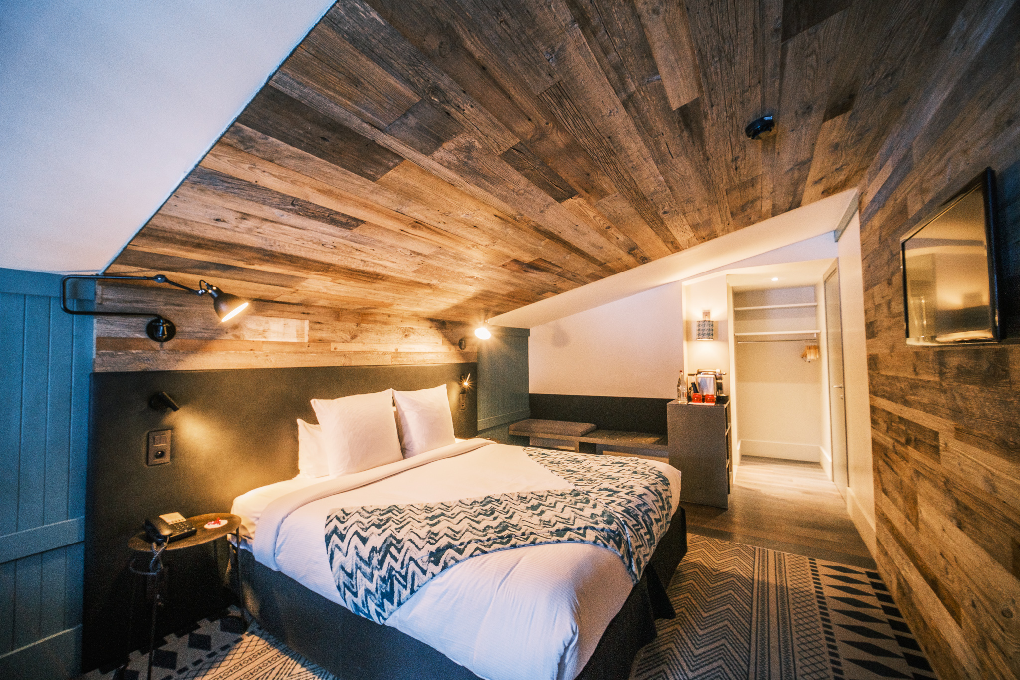 Family Room Superior