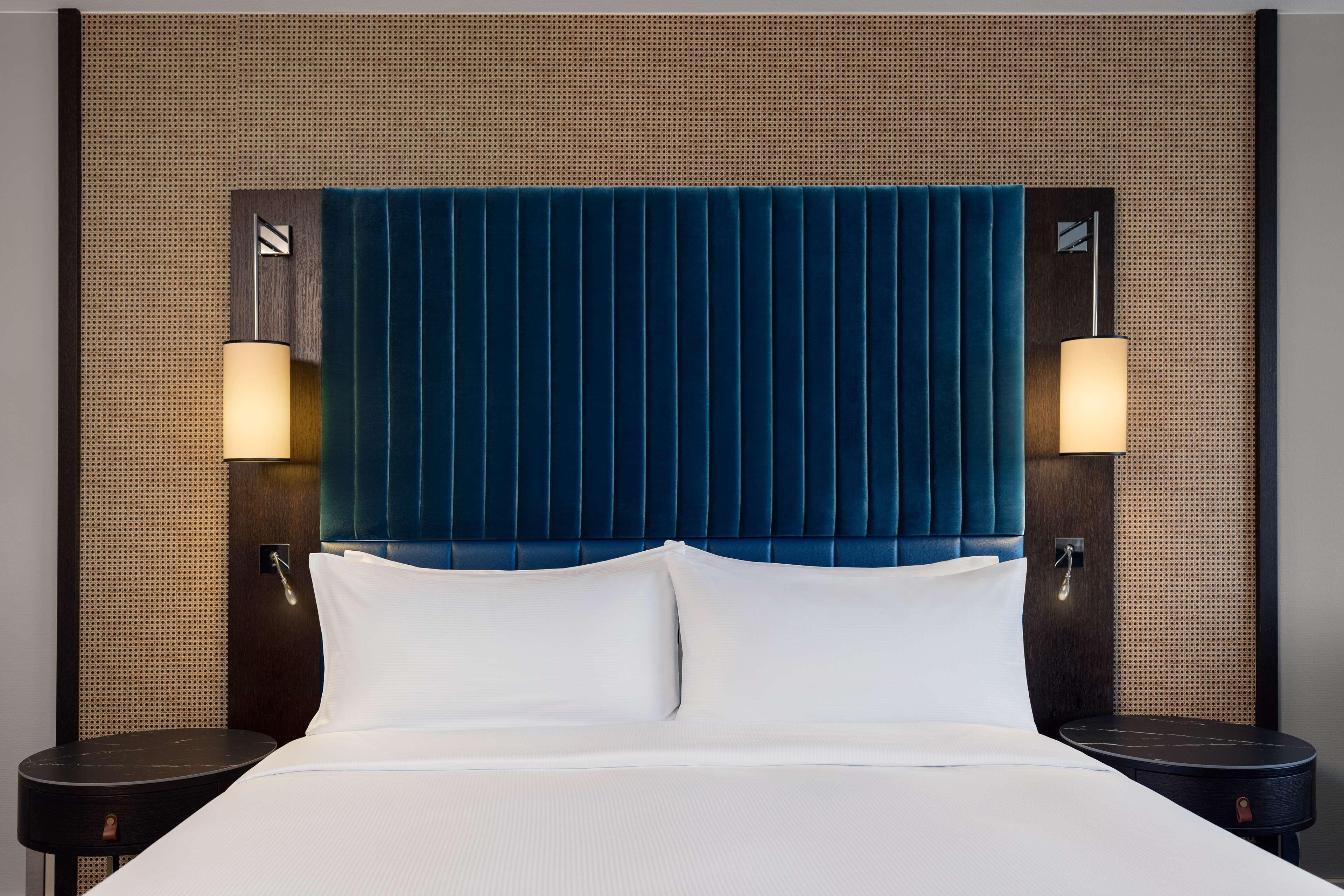 Double King Size Bed