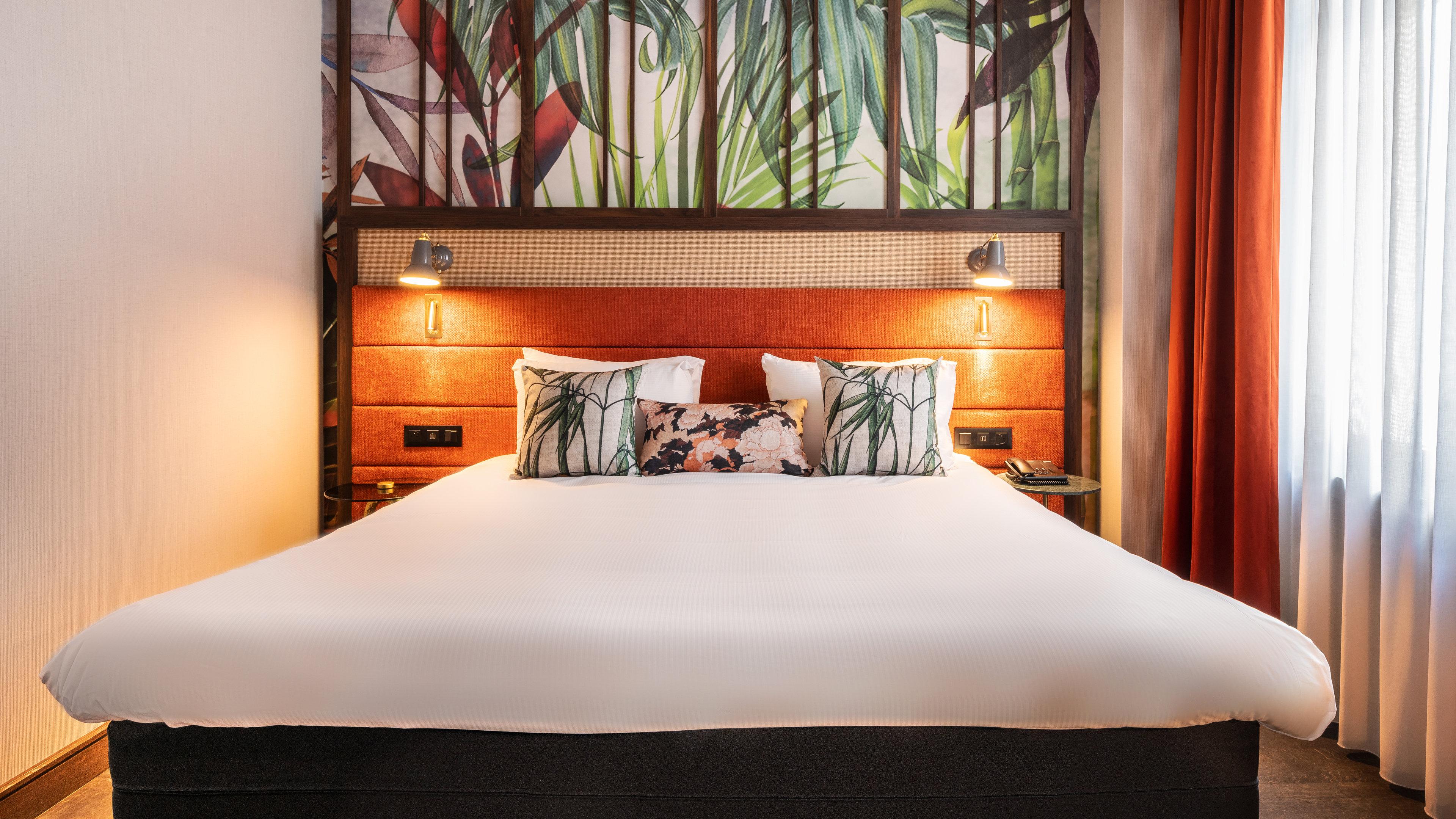 Double Queen Size Bed