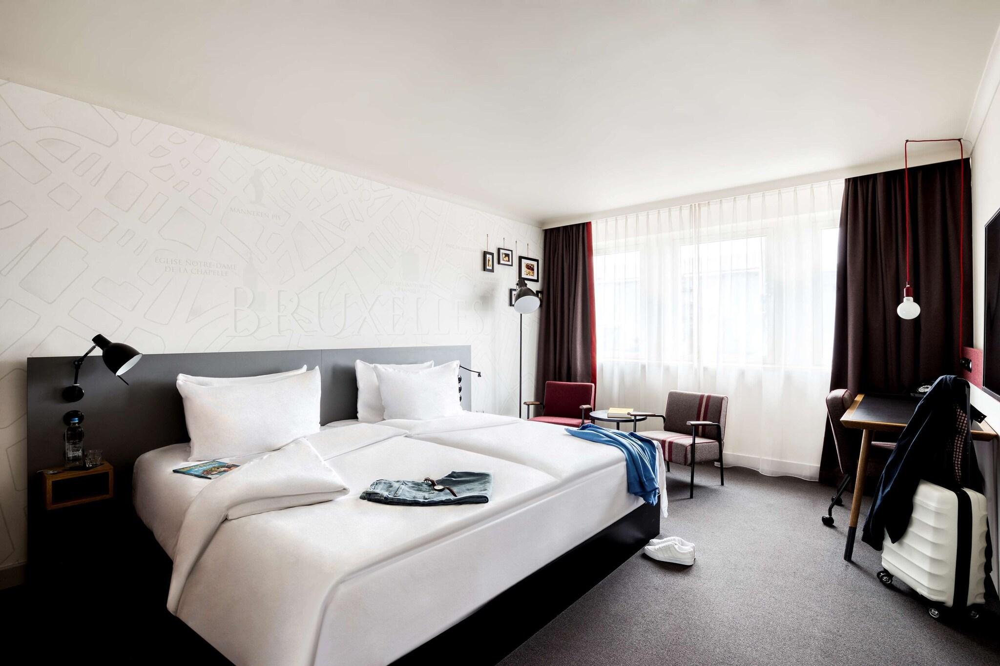 Double King Size Bed