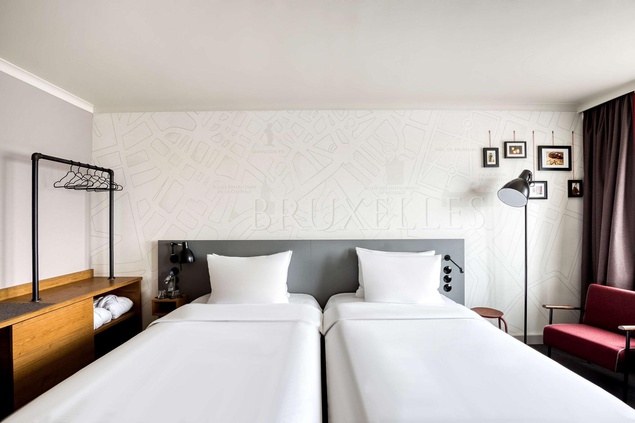 Double King Size Bed