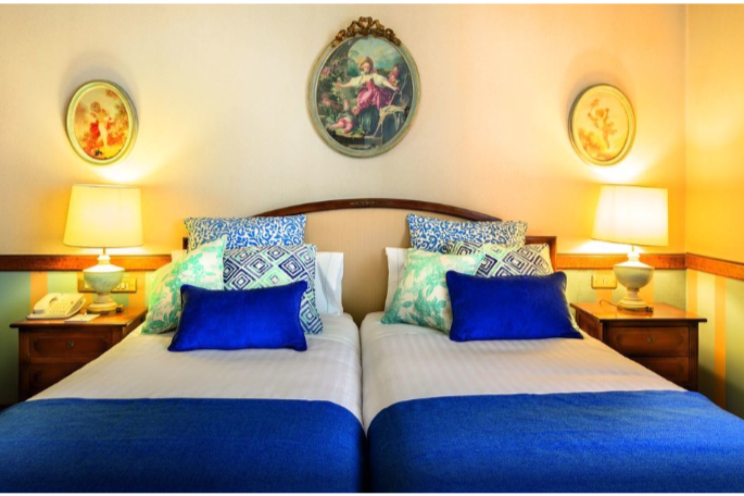 Double or Twin Standard