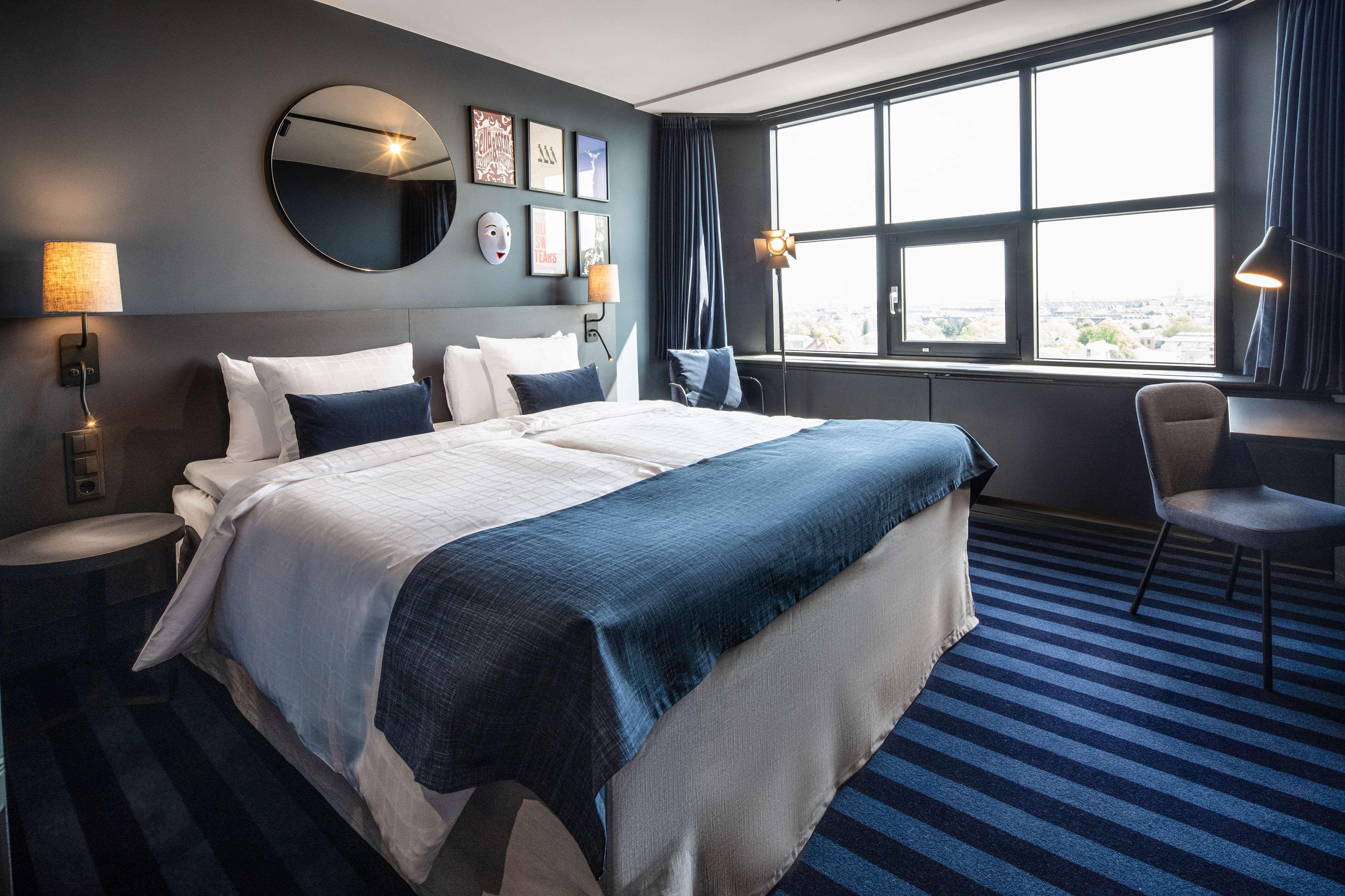 Double King Size Bed