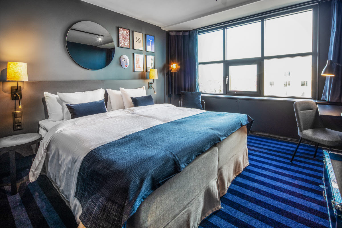 Double or Twin Standard