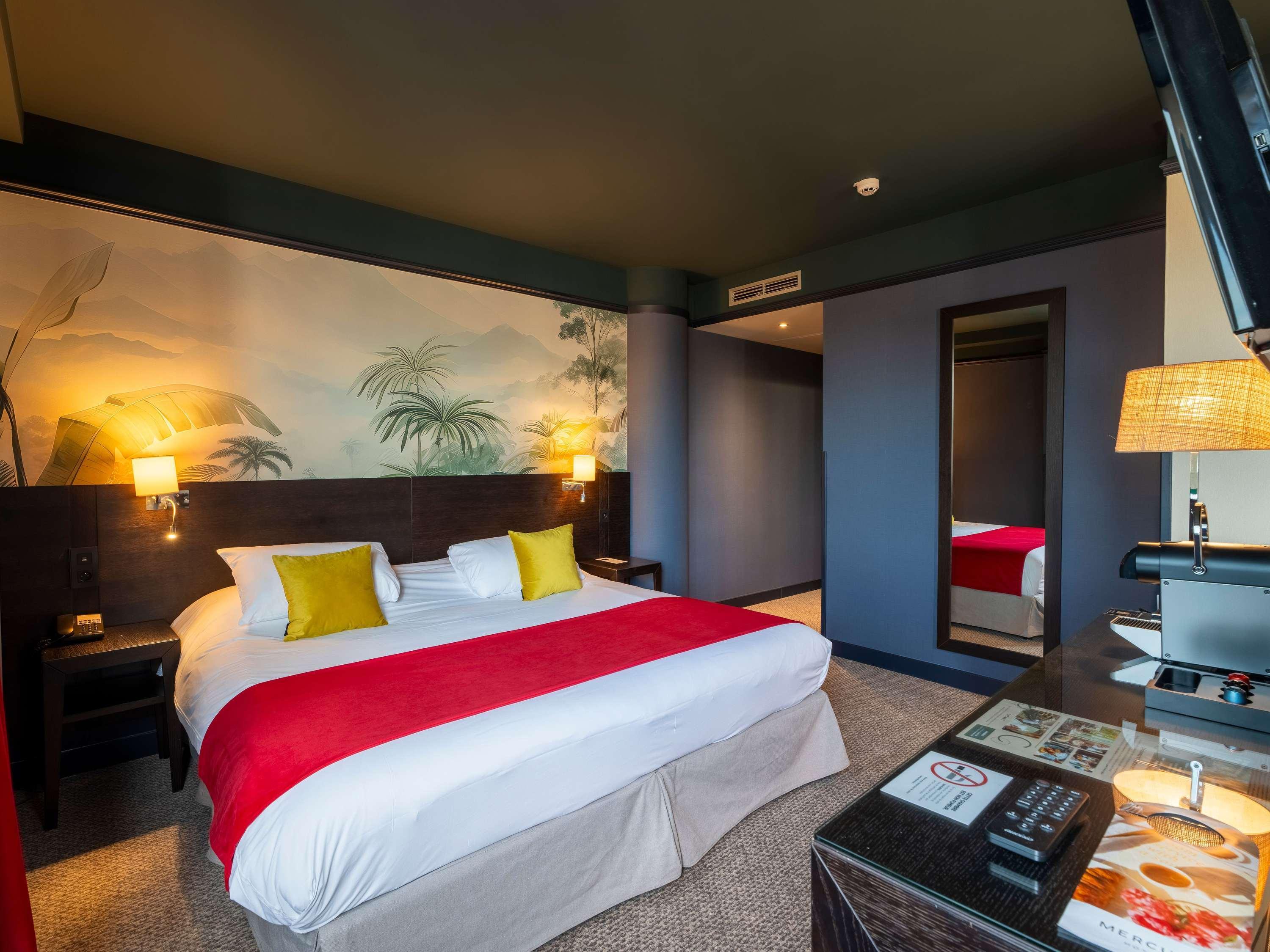 Double King Size Bed