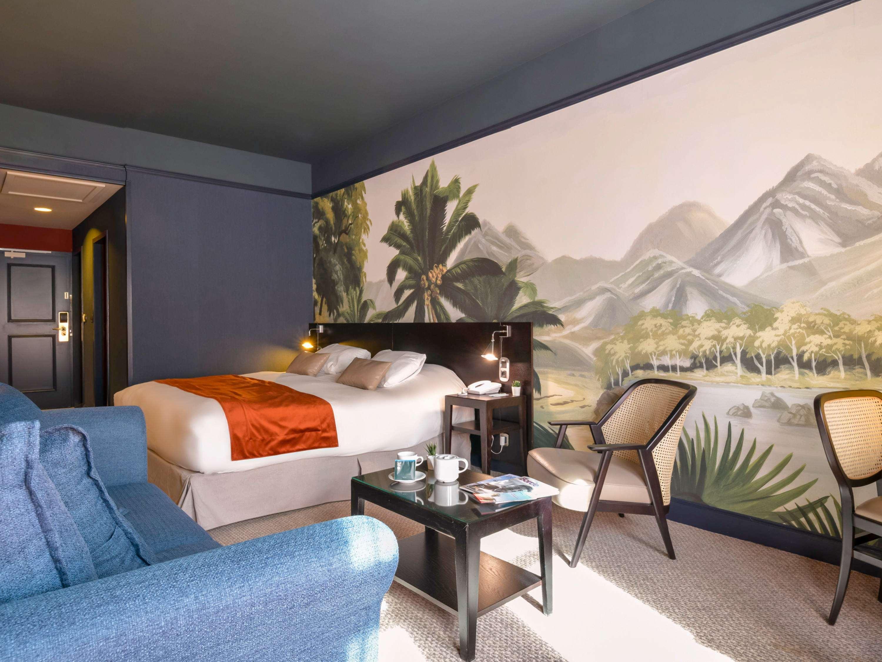 Double King Size Bed