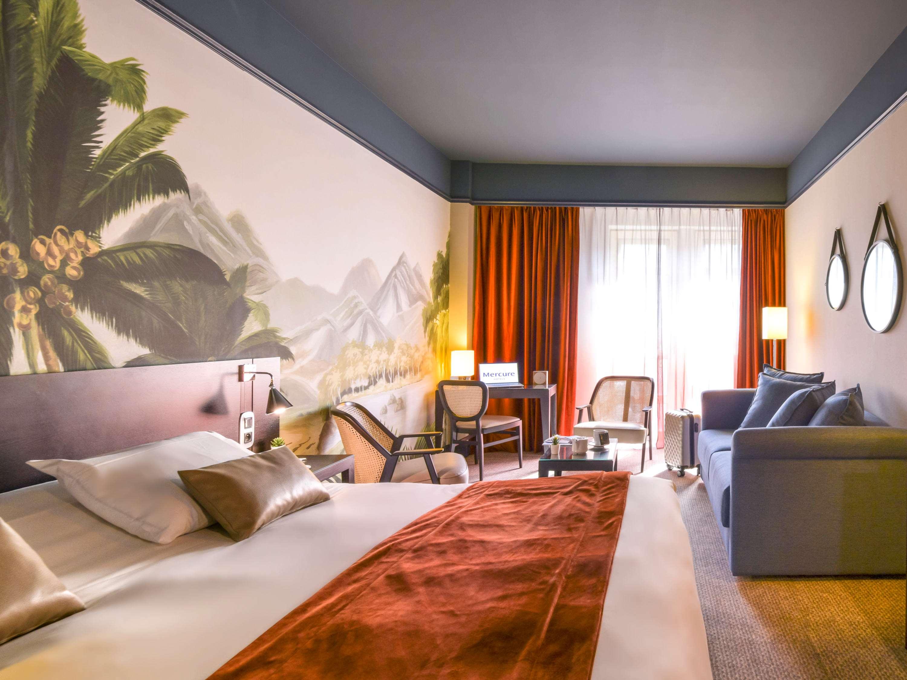 Double King Size Bed