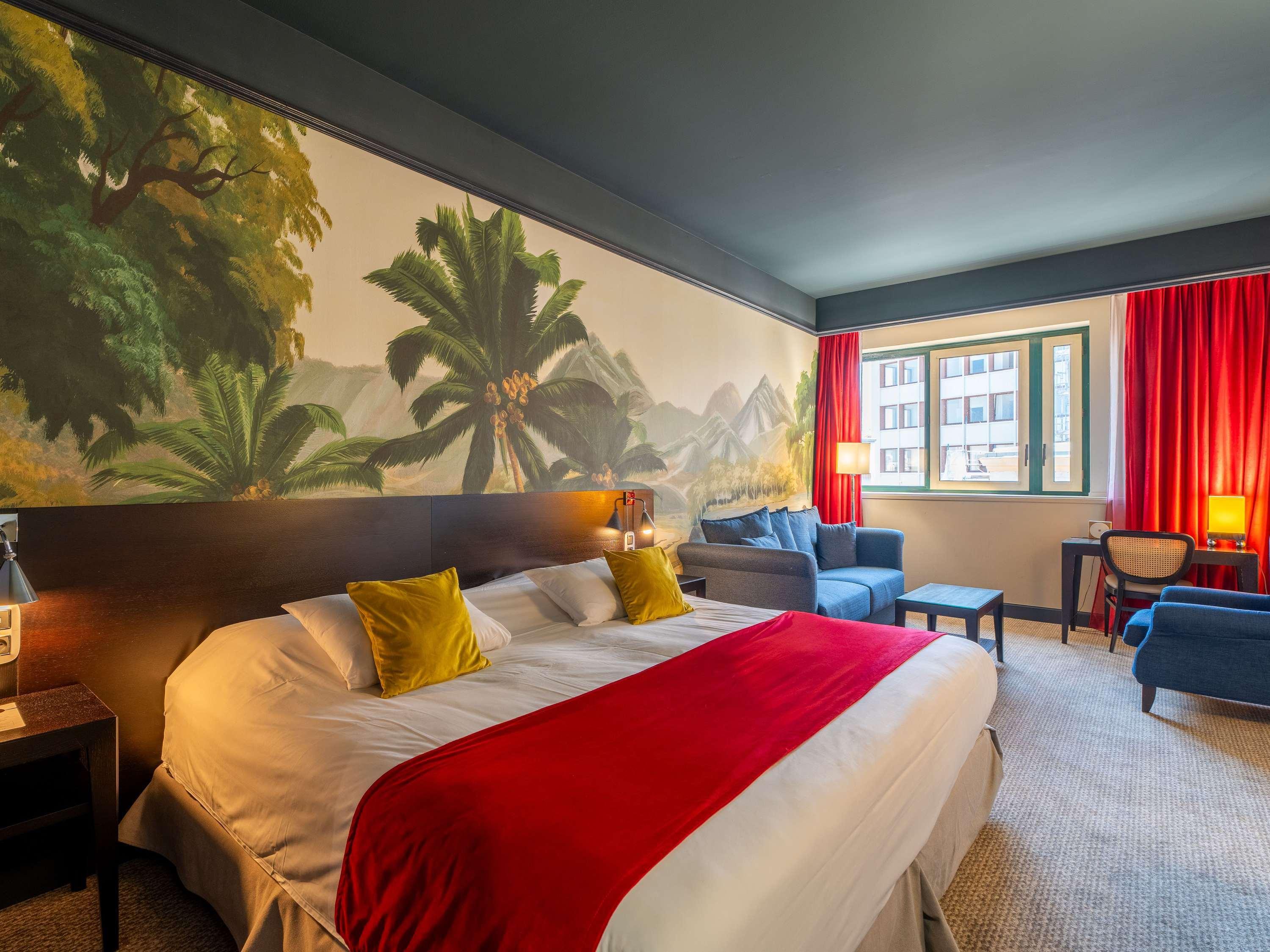 Double King Size Bed