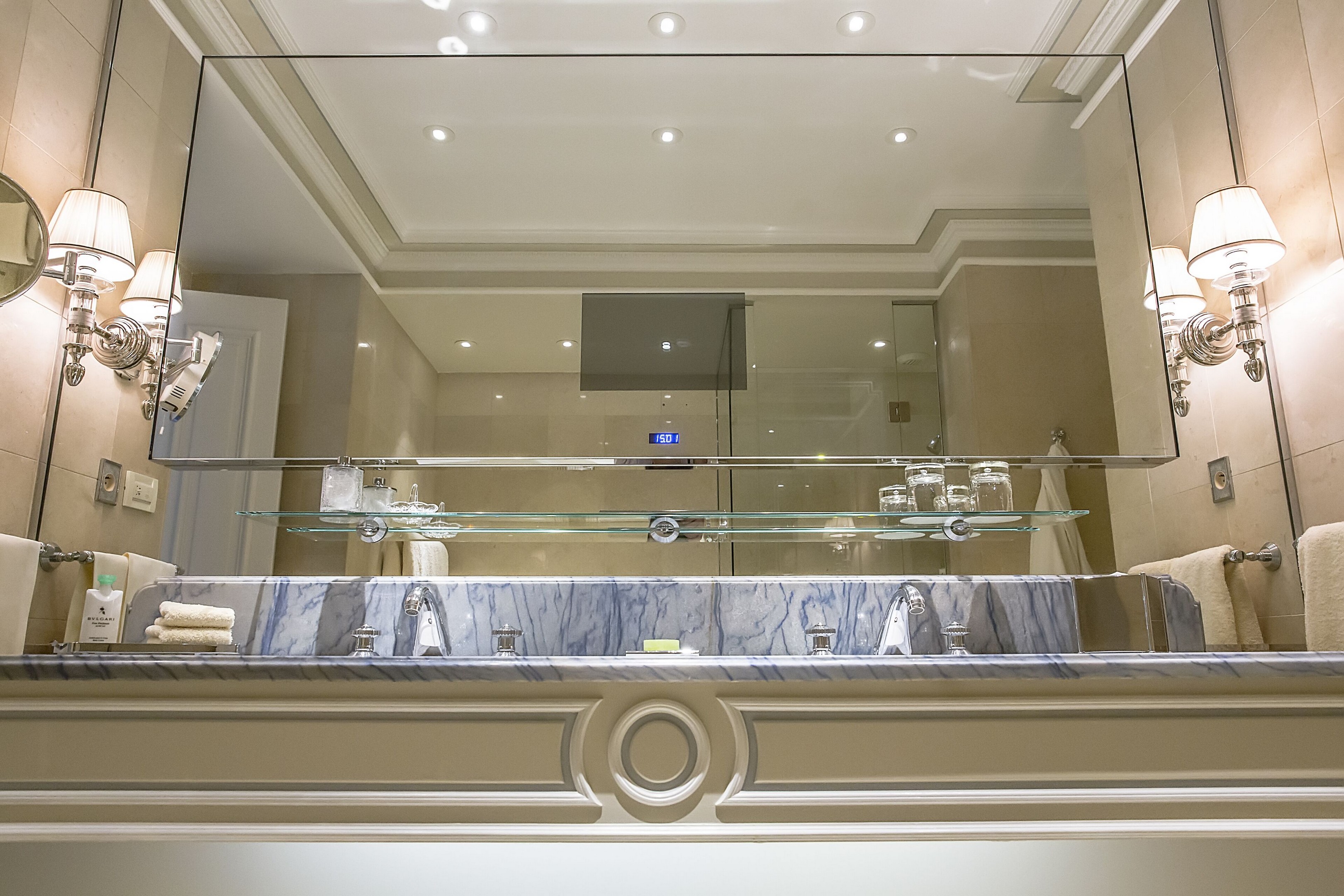 Double Premier King Bed