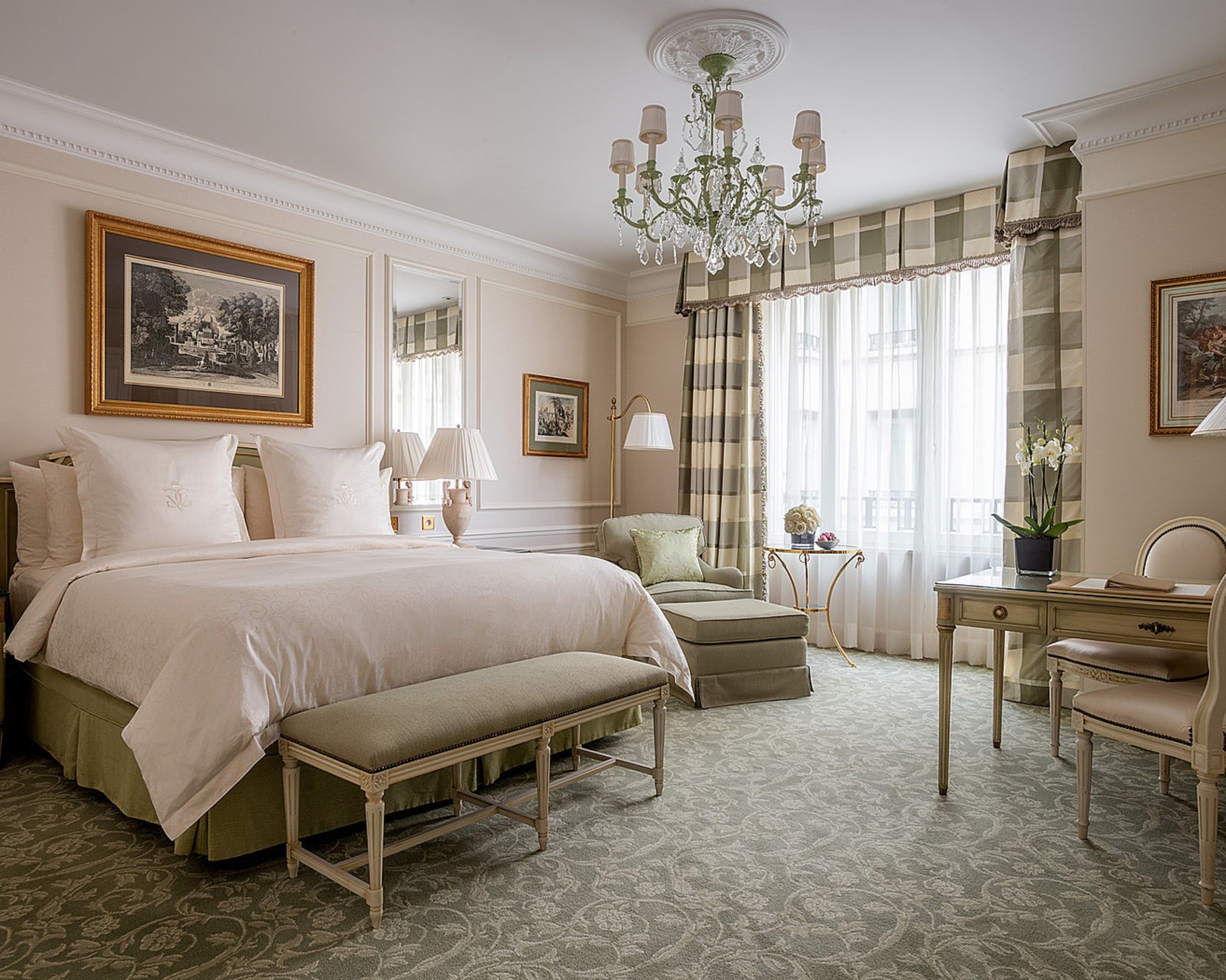 Double Superior King Bed