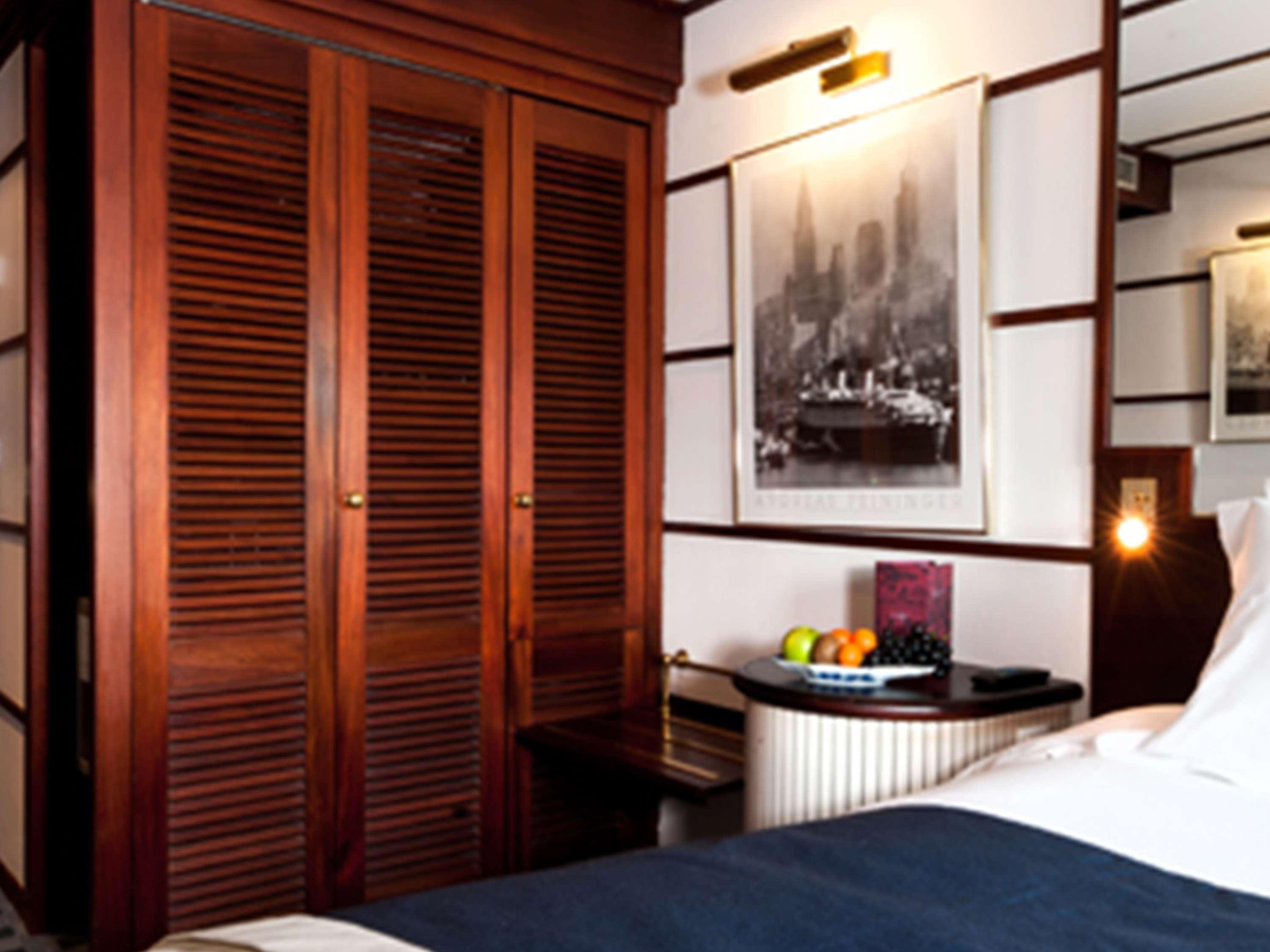 Single Classic with Balcony