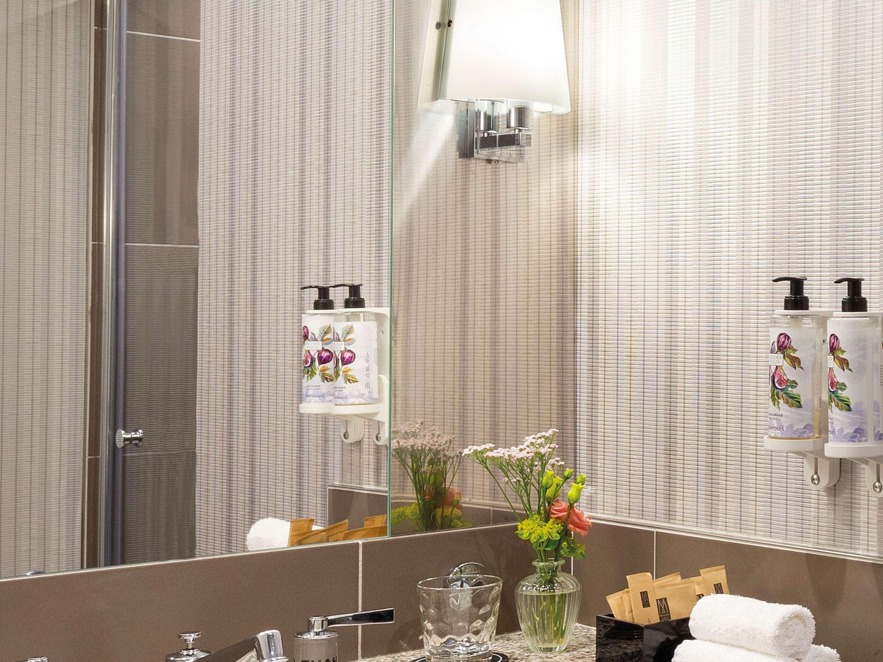 Junior Suite with Views